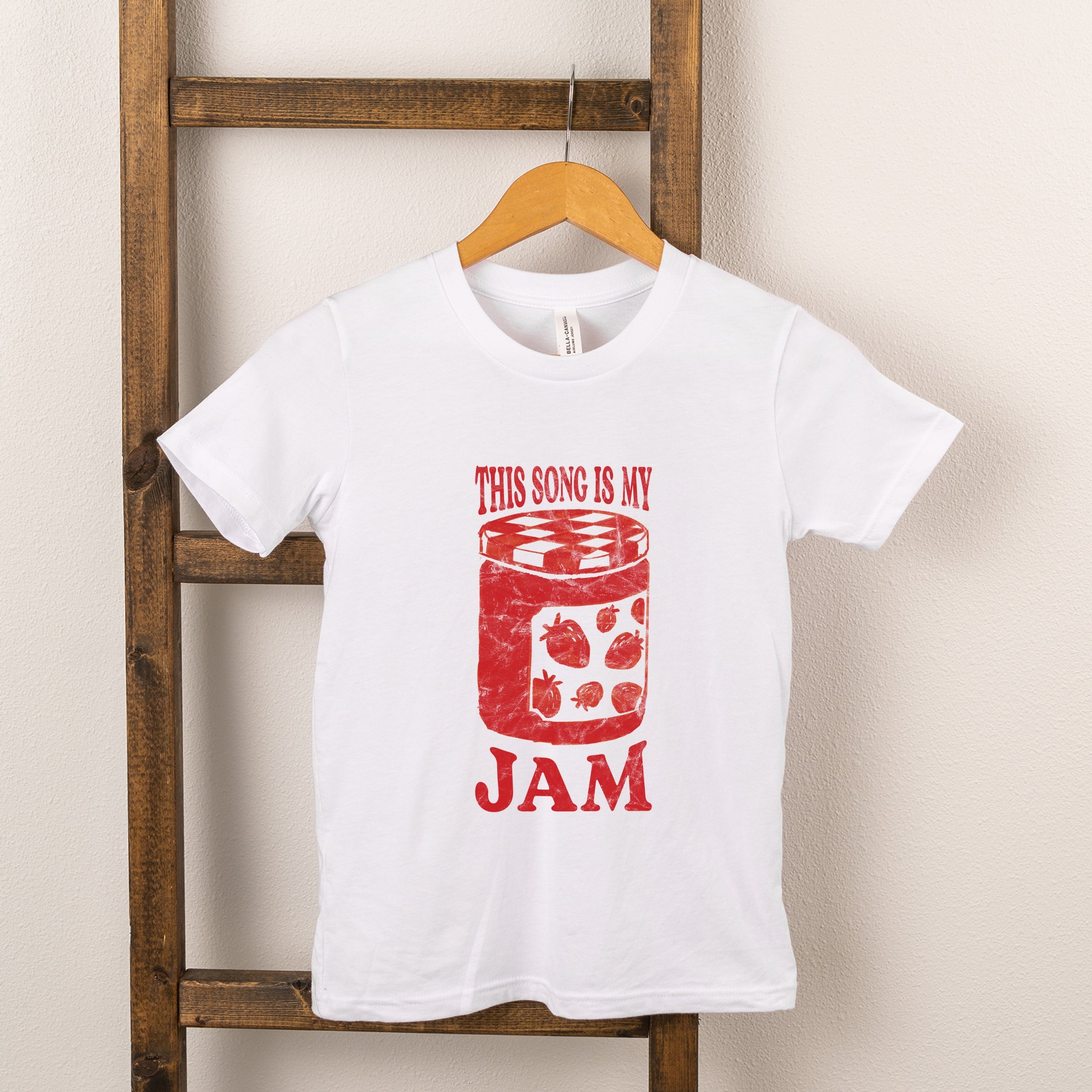 26028RED_F-YC White