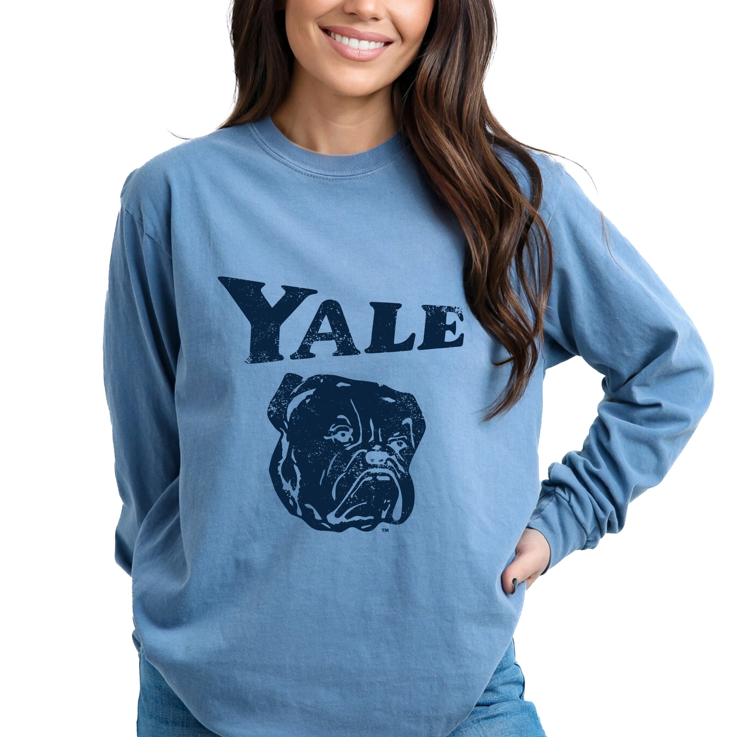 Yale Bulldog Distressed - Women's Garment Dyed Long Sleeve Graphic T-Shirt