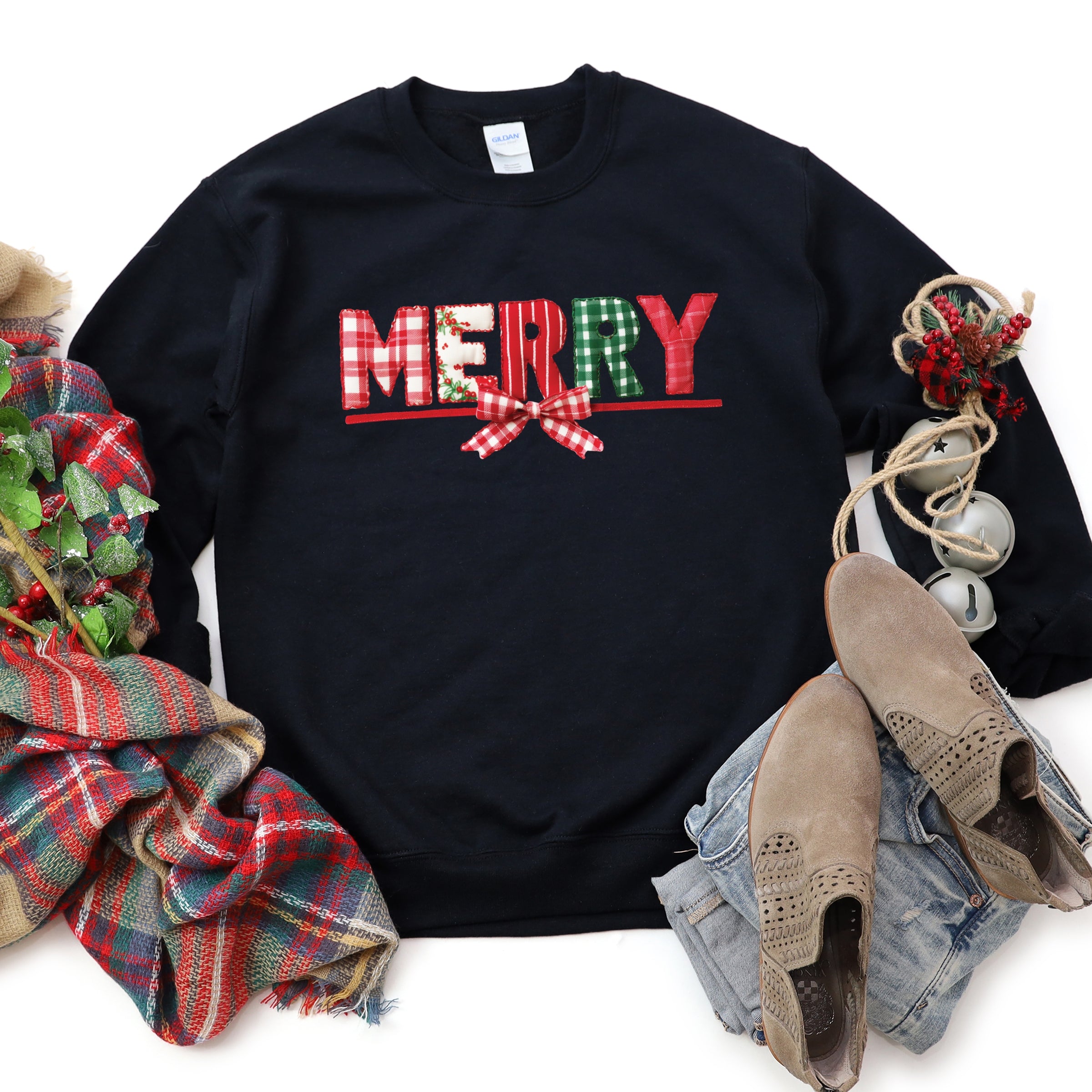 Merry Pattern Quilted Print - Women's Graphic Sweatshirt