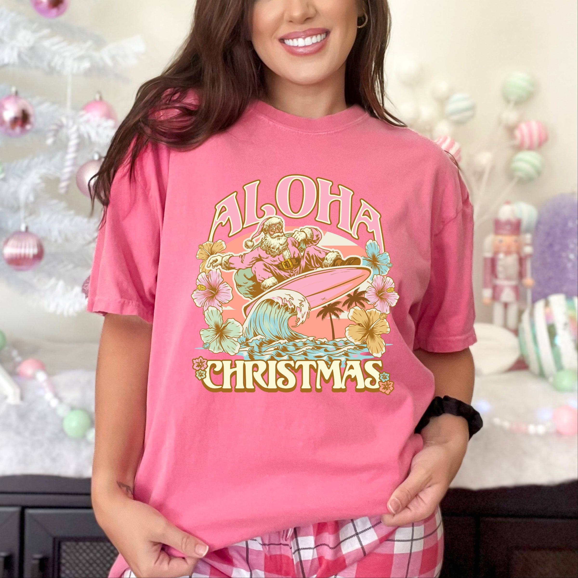 Aloha Christmas Surfing Santa - Women's Garment Dyed Graphic T-Shirt
