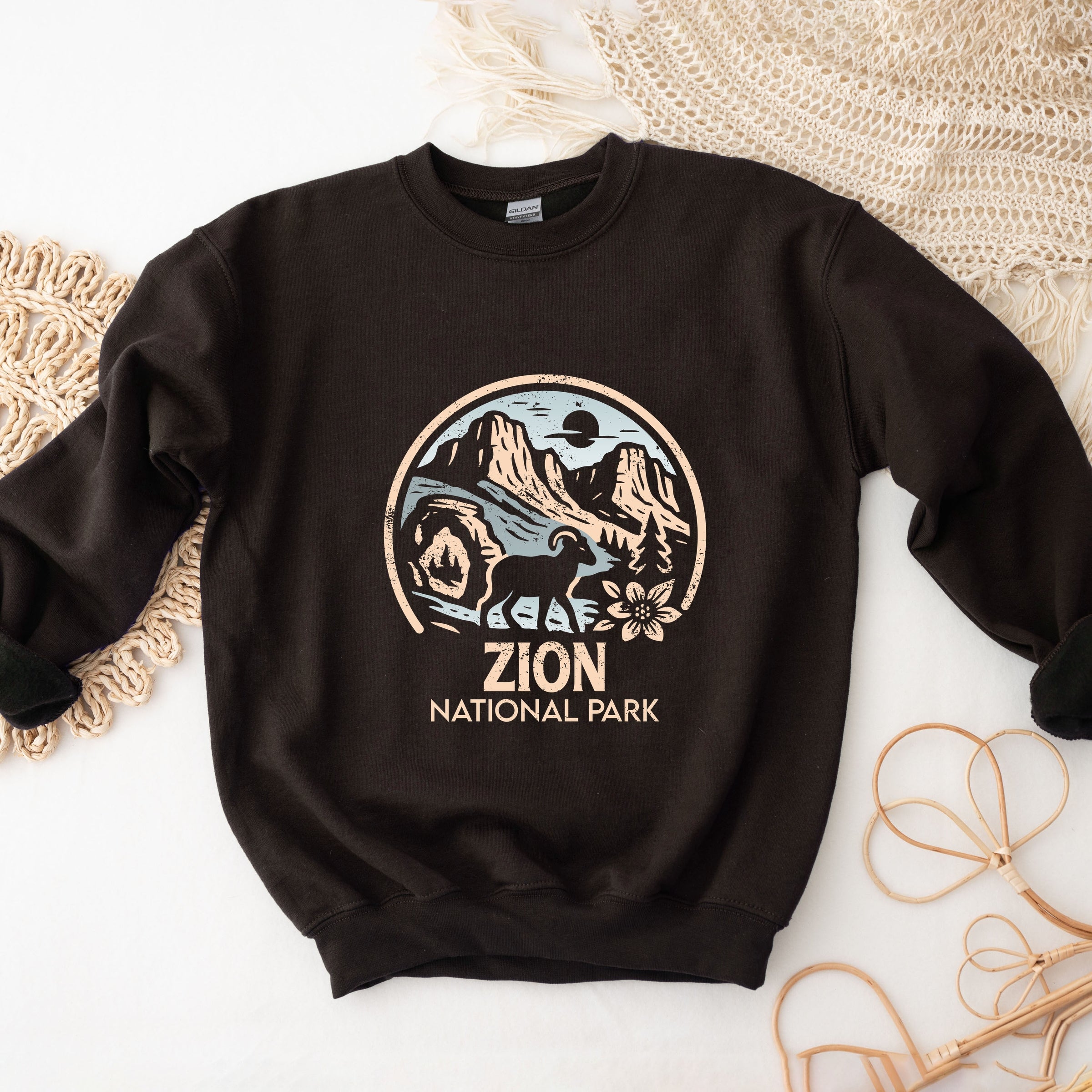 Zion National Park Two-Toned Circle - Women's Graphic Sweatshirt