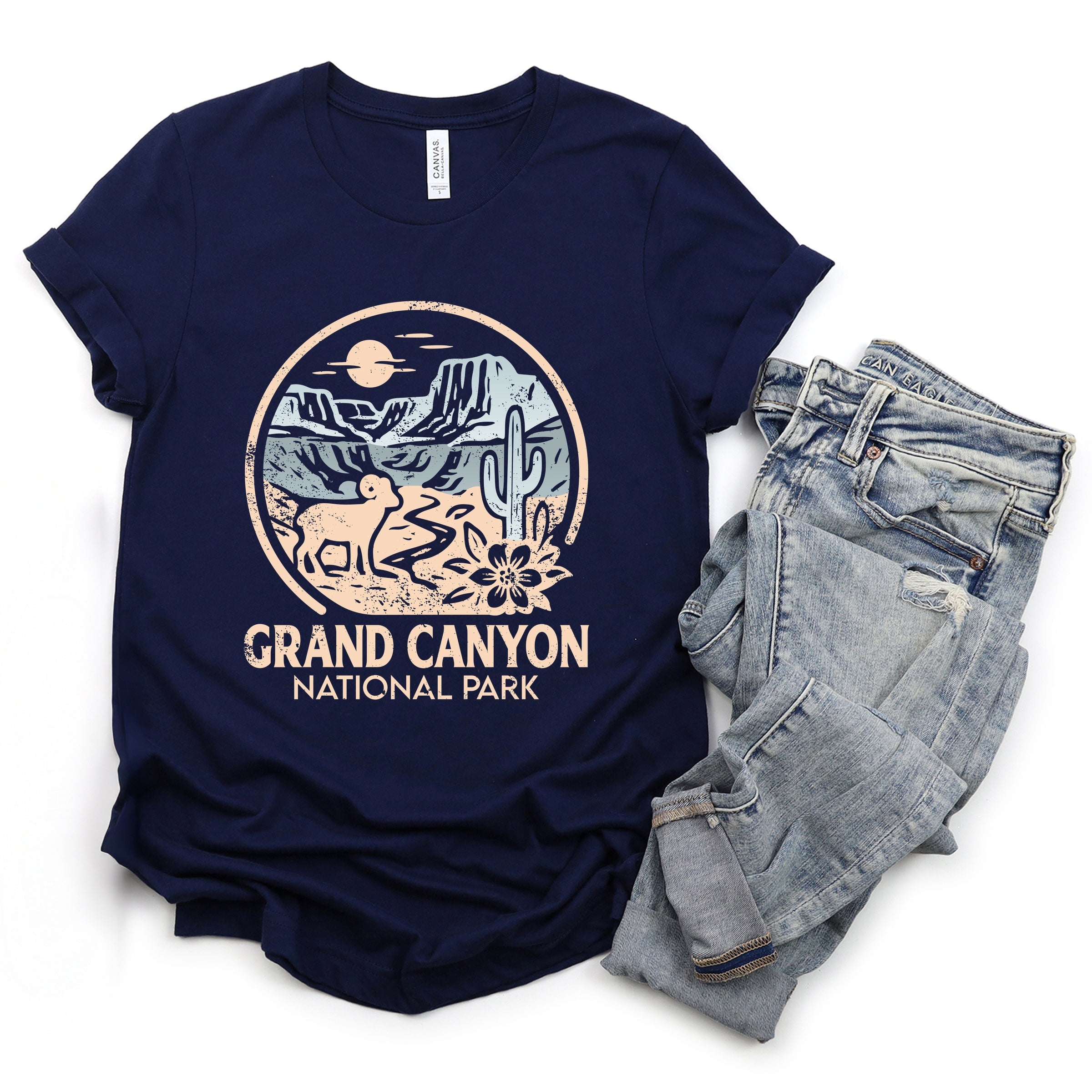 Grand Canyon National Park Two-Toned Circle - Women's Short Sleeve Graphic T-Shirt