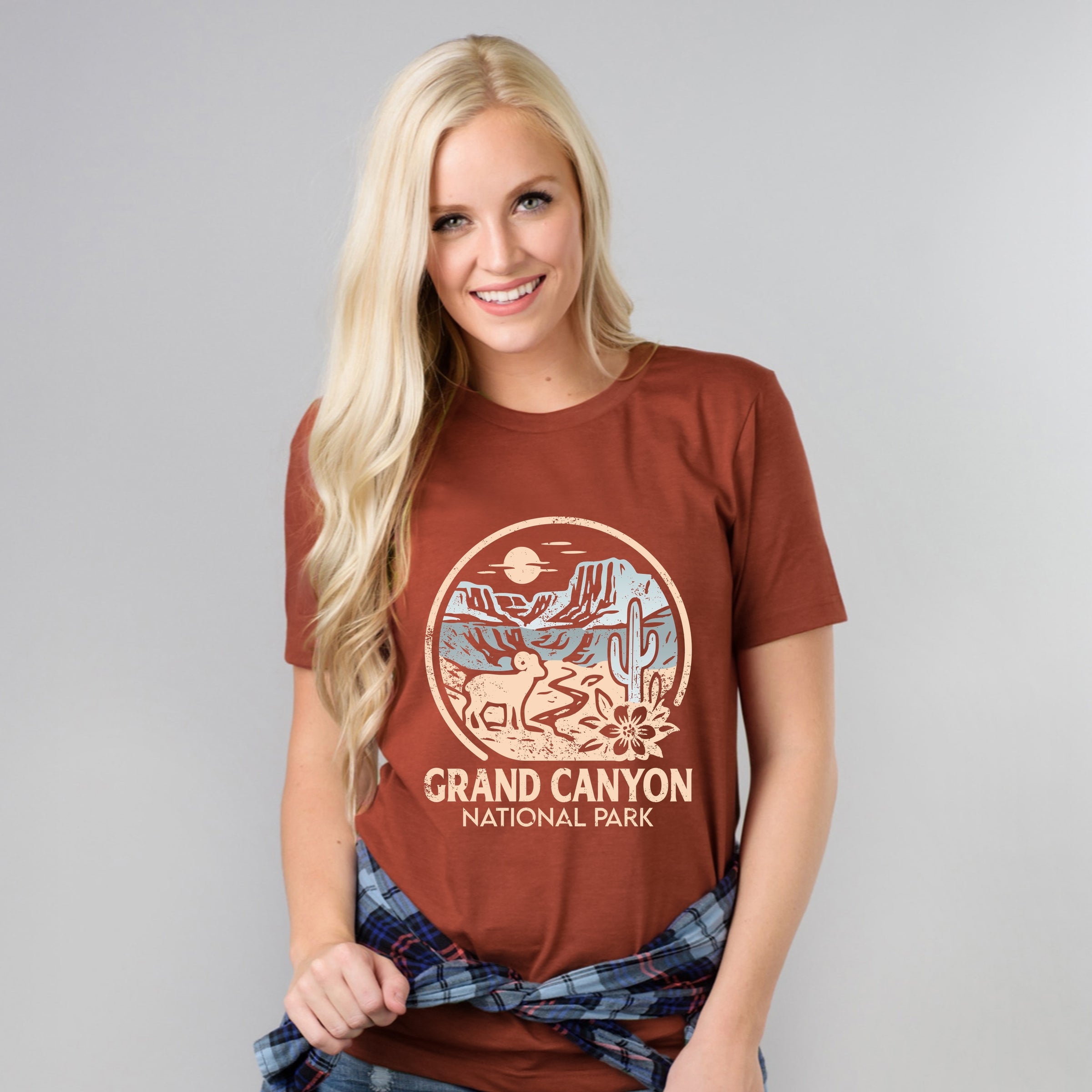 Grand Canyon National Park Two-Toned Circle - Women's Short Sleeve Graphic T-Shirt