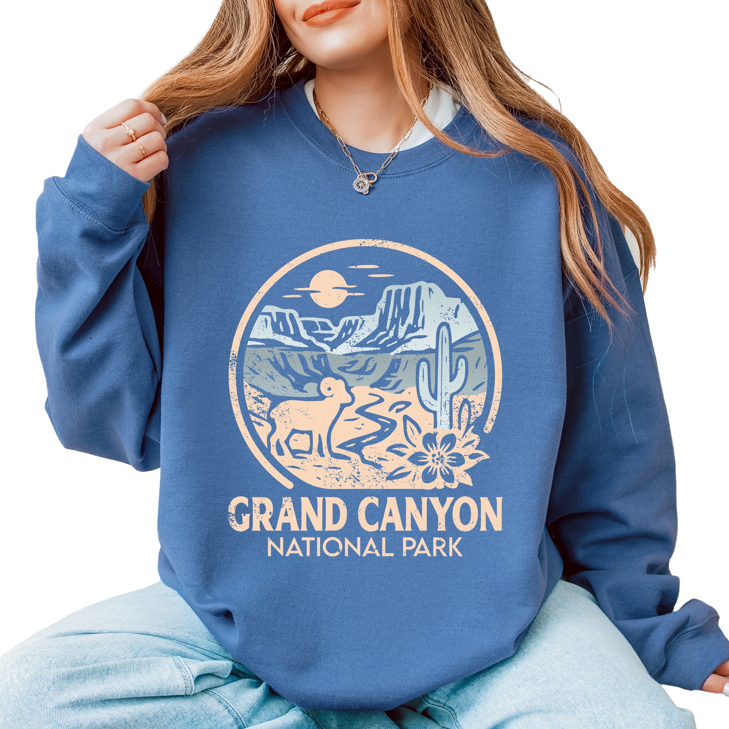Grand Canyon National Park Two-Toned Circle - Women's Graphic Sweatshirt