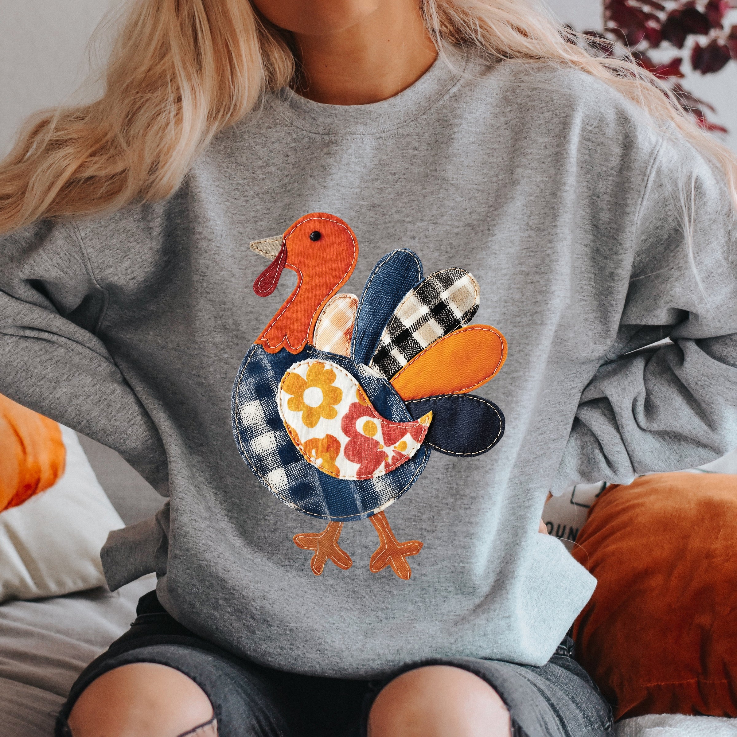 Plaid Turkey Patchwork Print - Women's Graphic Sweatshirt