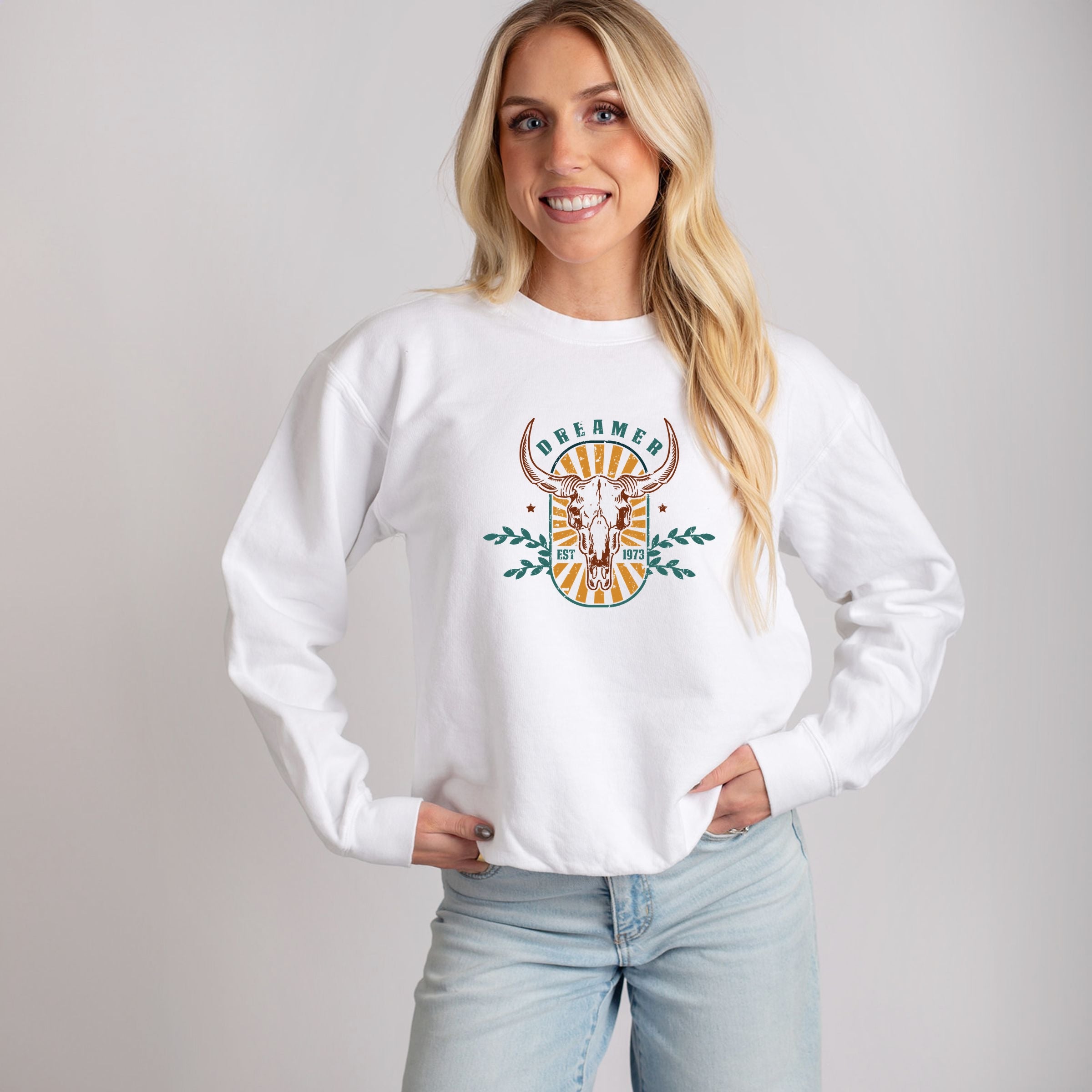 5768M_F-LGDSWT White