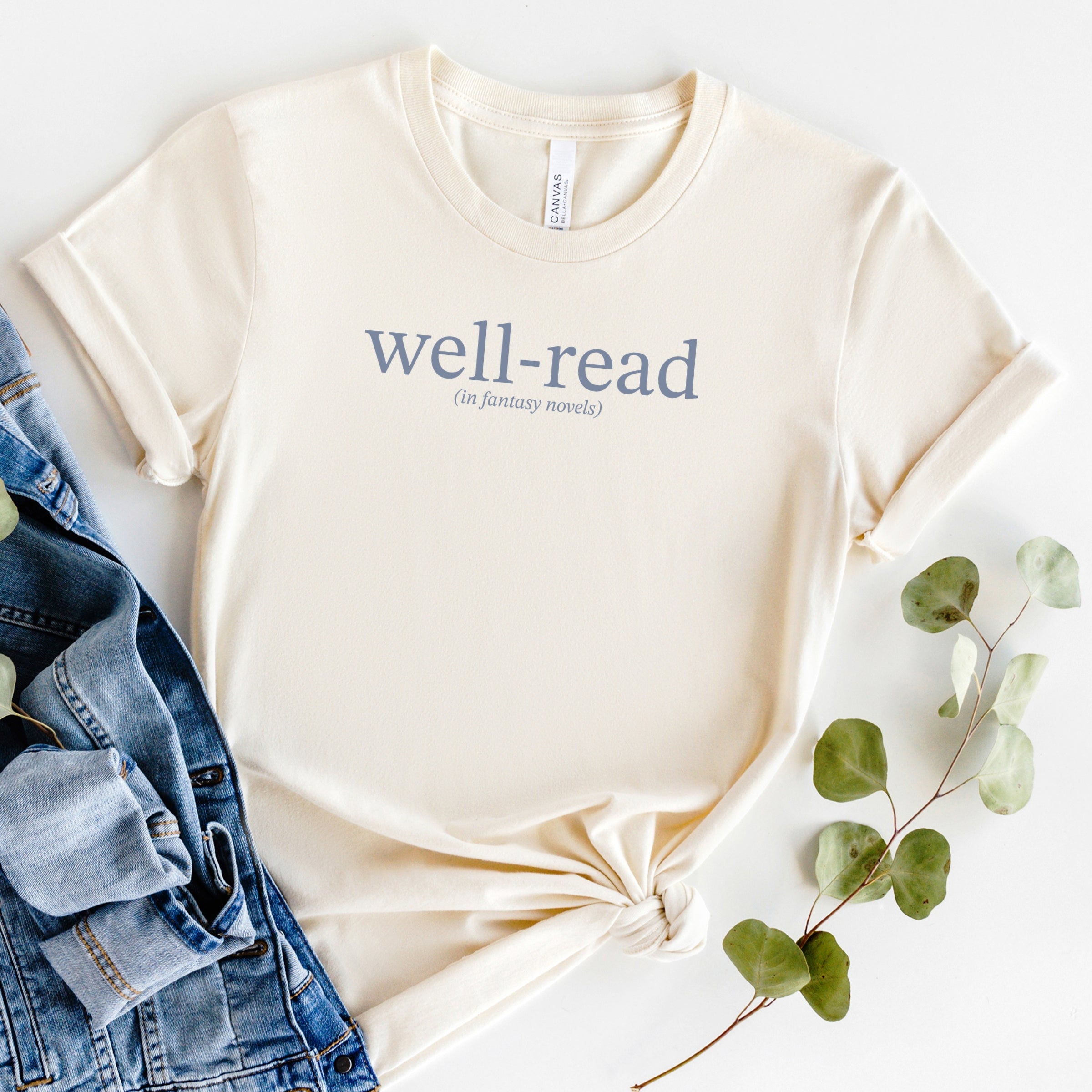 Well-Read In Fantasy Novels - Women's Short Sleeve Graphic T-Shirt
