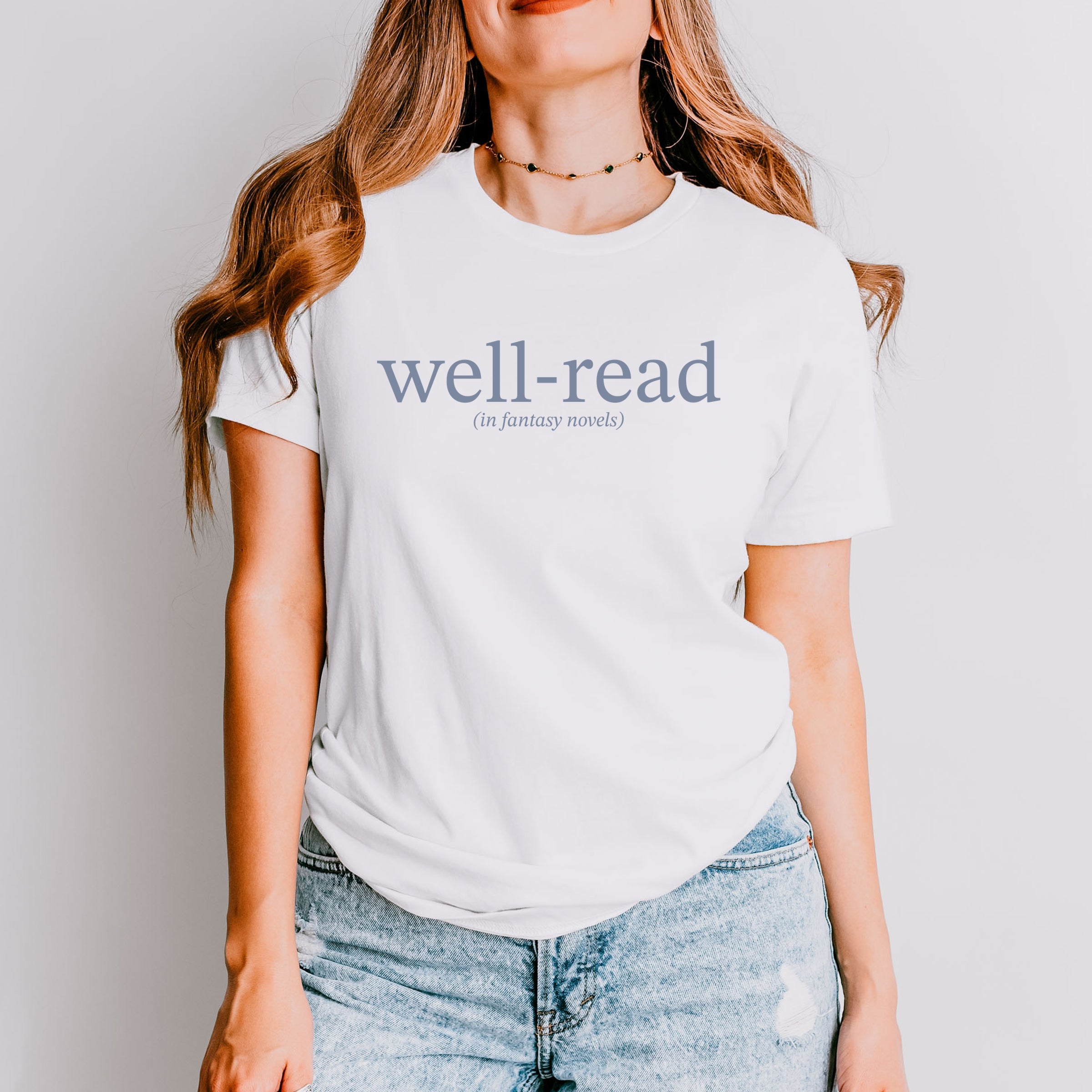 Well-Read In Fantasy Novels - Women's Short Sleeve Graphic T-Shirt