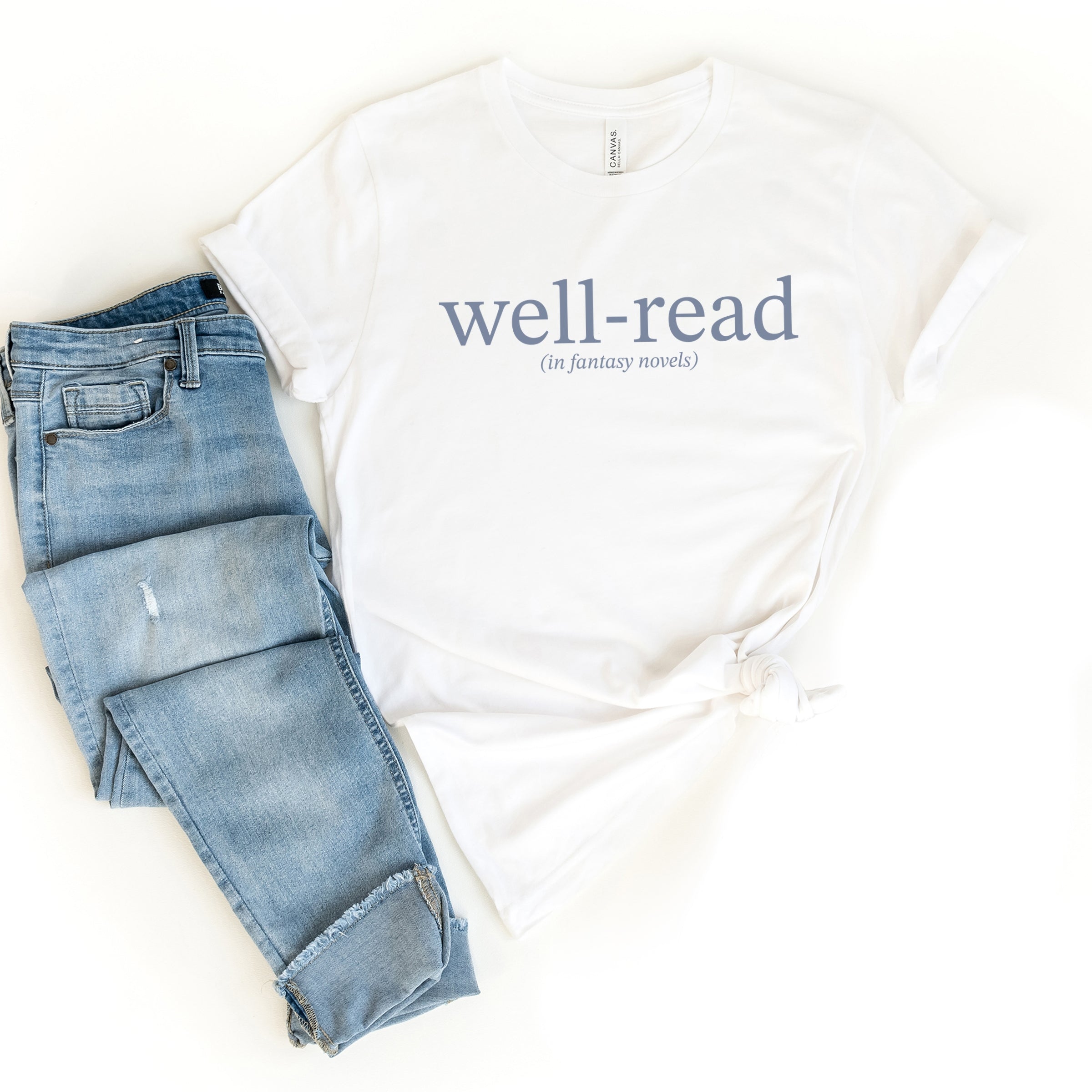 Well-Read In Fantasy Novels - Women's Short Sleeve Graphic T-Shirt