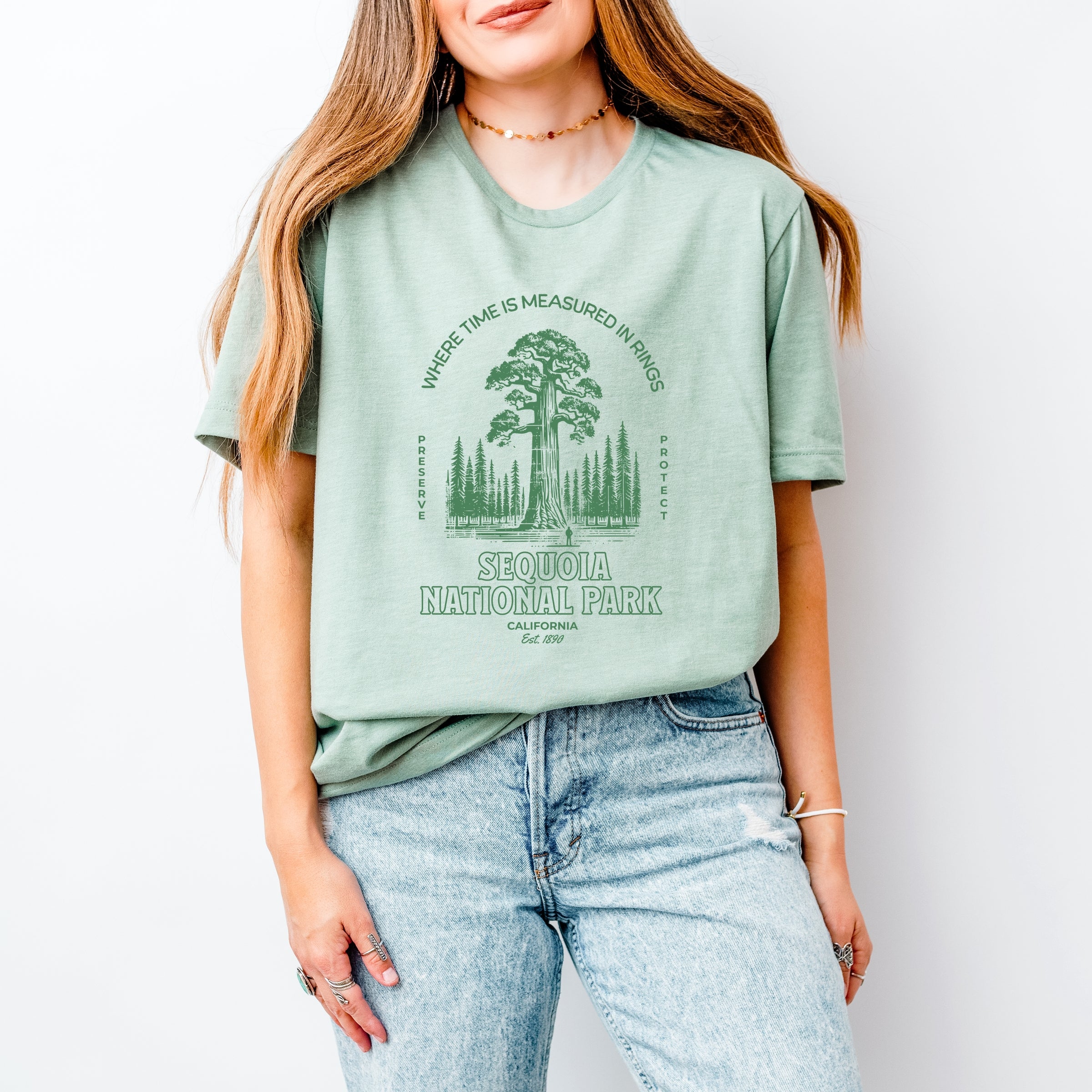Sequoia National Park EST. 1890 - Womens Short Sleeve Graphic T-Shirt