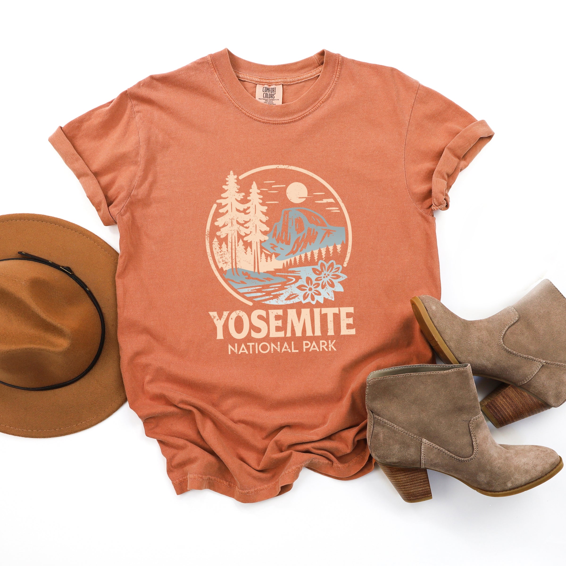 Yosemite National Park Two-Toned Circle - Women's Garment Dyed Graphic T-Shirt