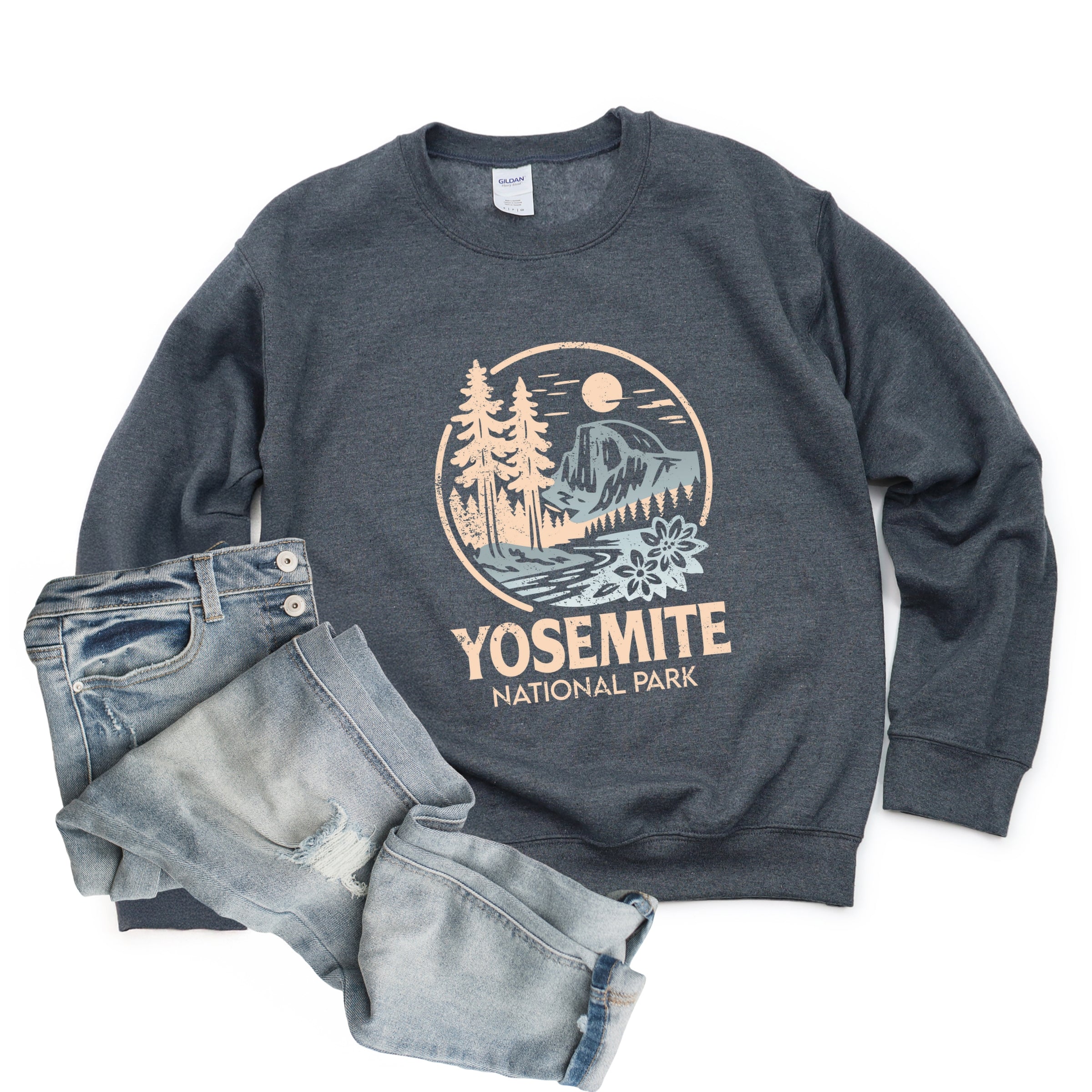 Yosemite National Park Two-Toned Circle - Women's Graphic Sweatshirt
