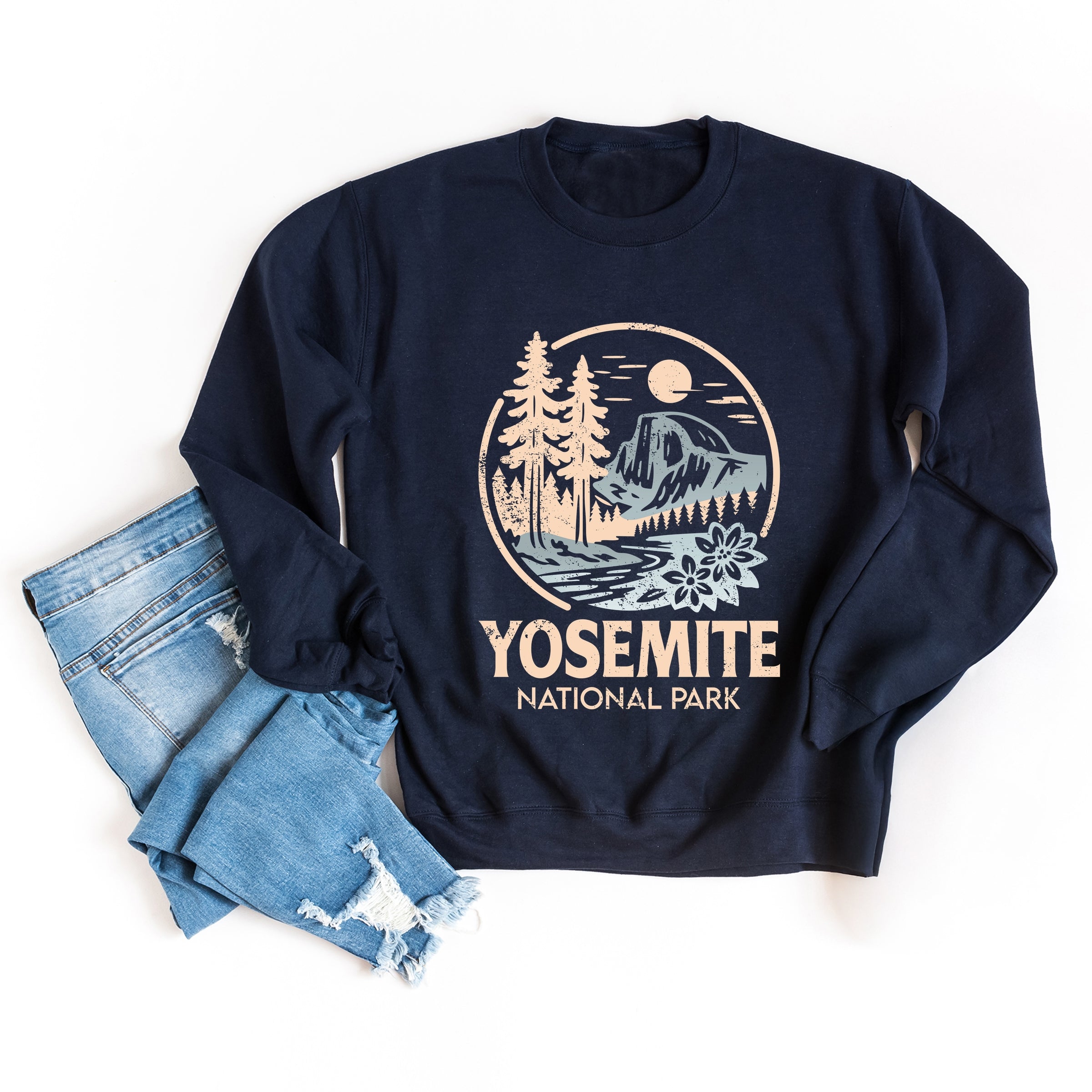 Yosemite National Park Two-Toned Circle - Women's Graphic Sweatshirt