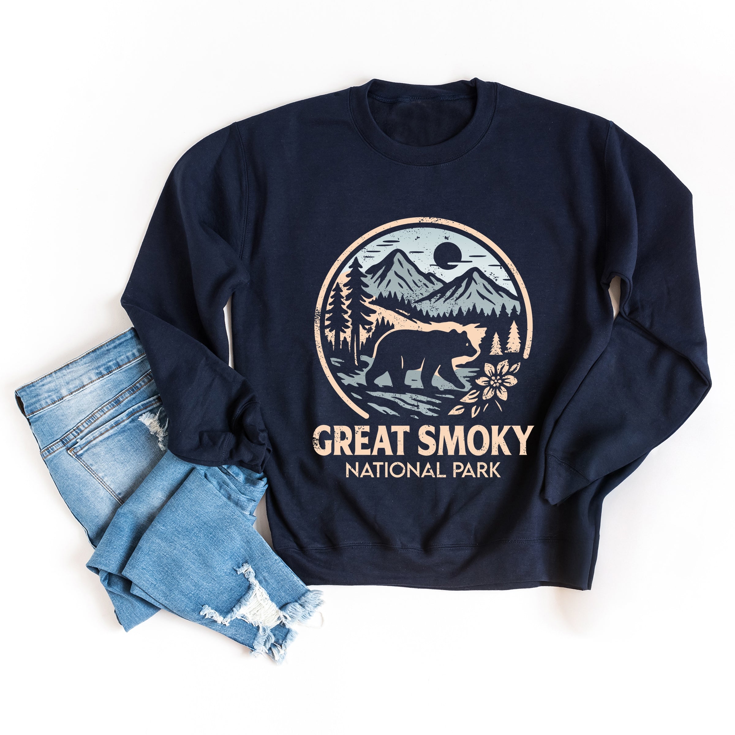 Great Smoky National Park Two-Toned Circle - Women's Graphic Sweatshirt