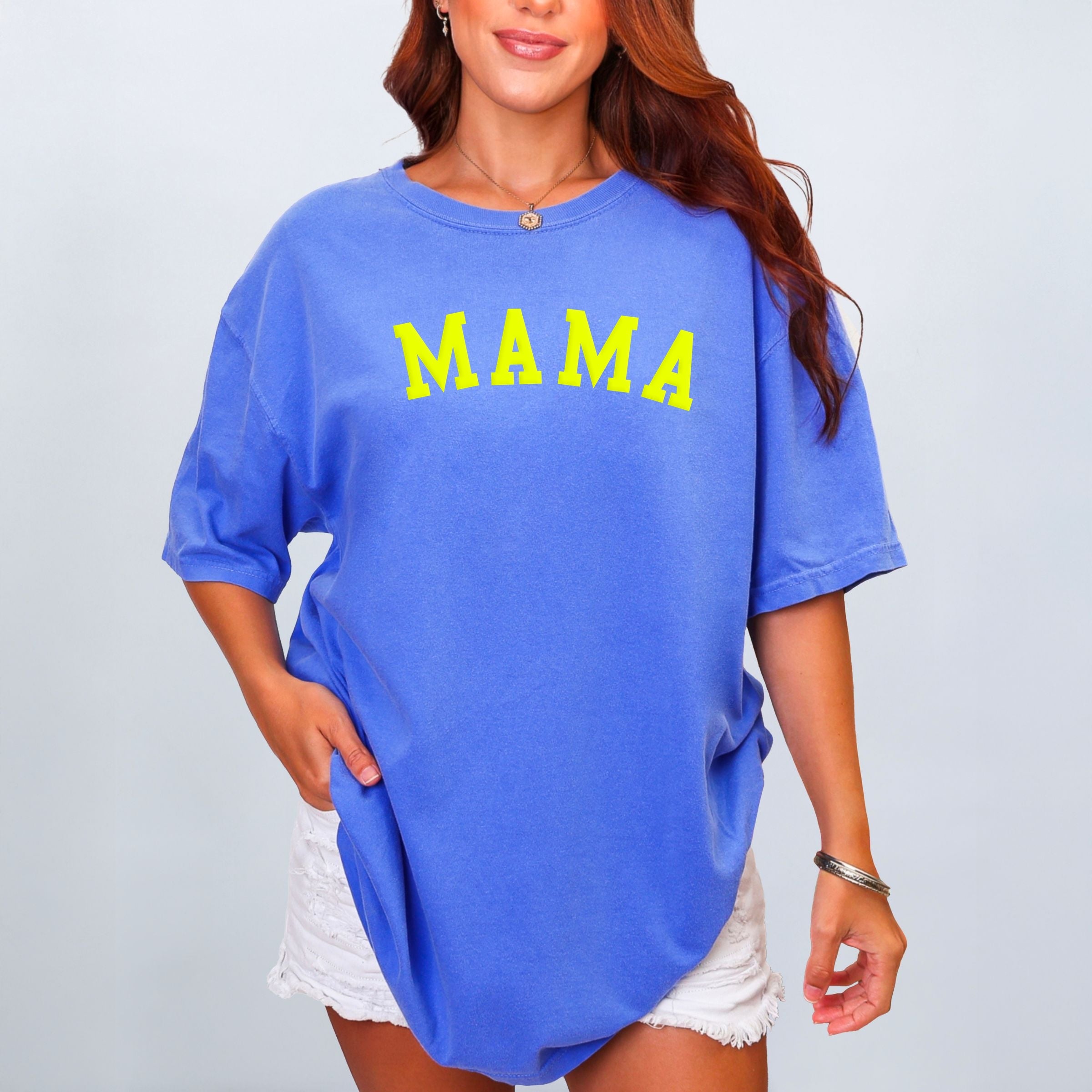Mama Bold Puff Print - Women's Garment Dyed Graphic T-Shirt