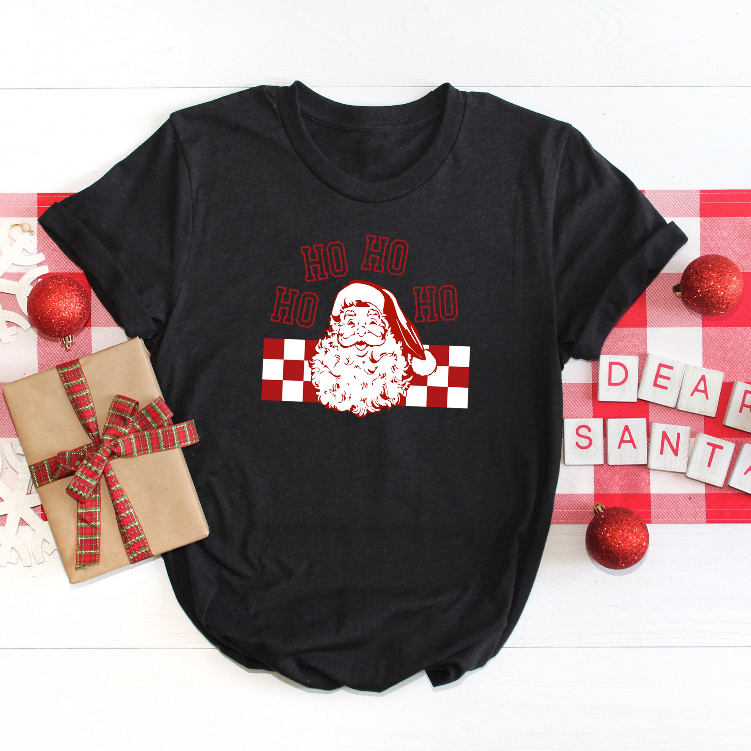 Ho Ho Ho Checkered | Short Sleeve Crew Neck