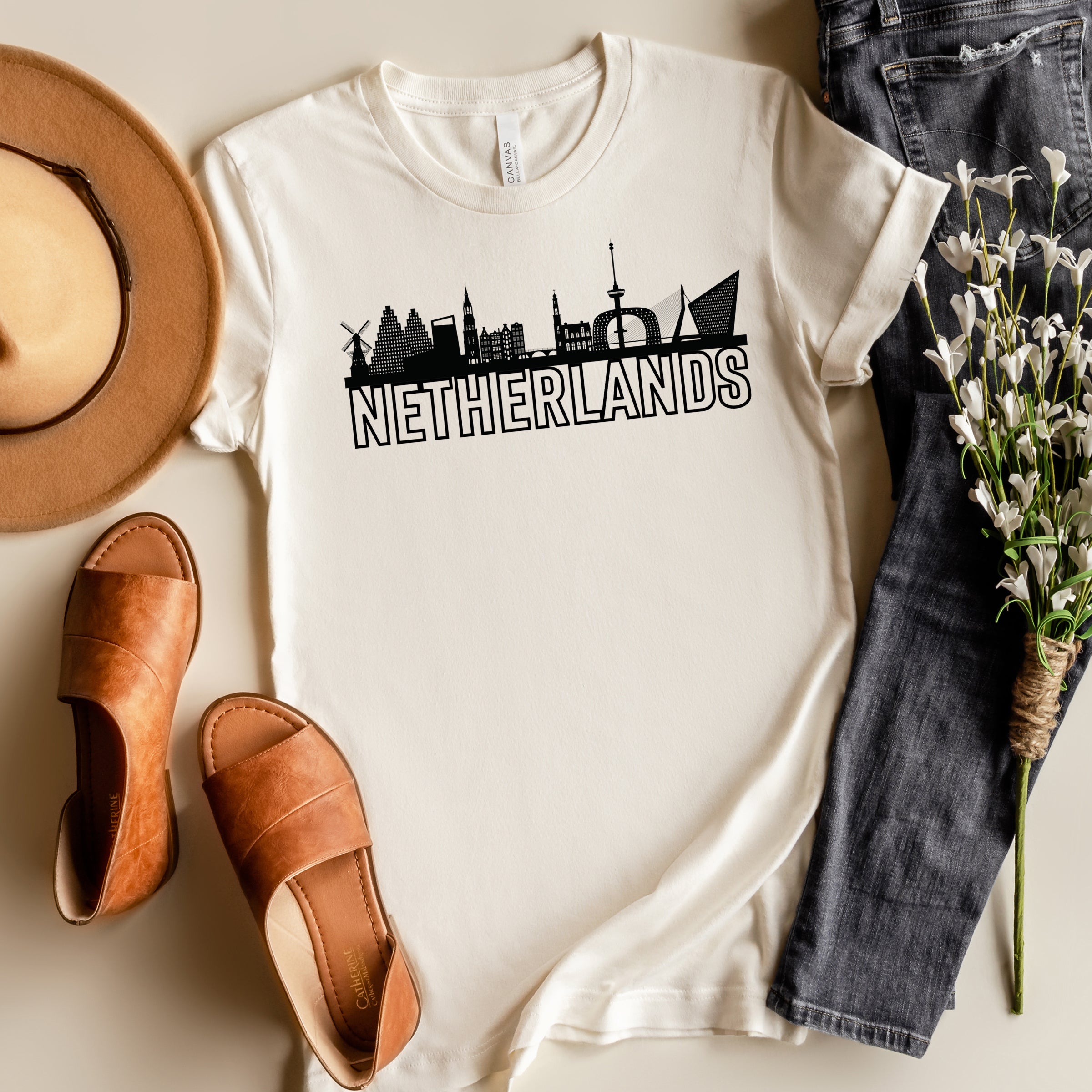 Netherlands Buildings | Short Sleeve Crew Neck