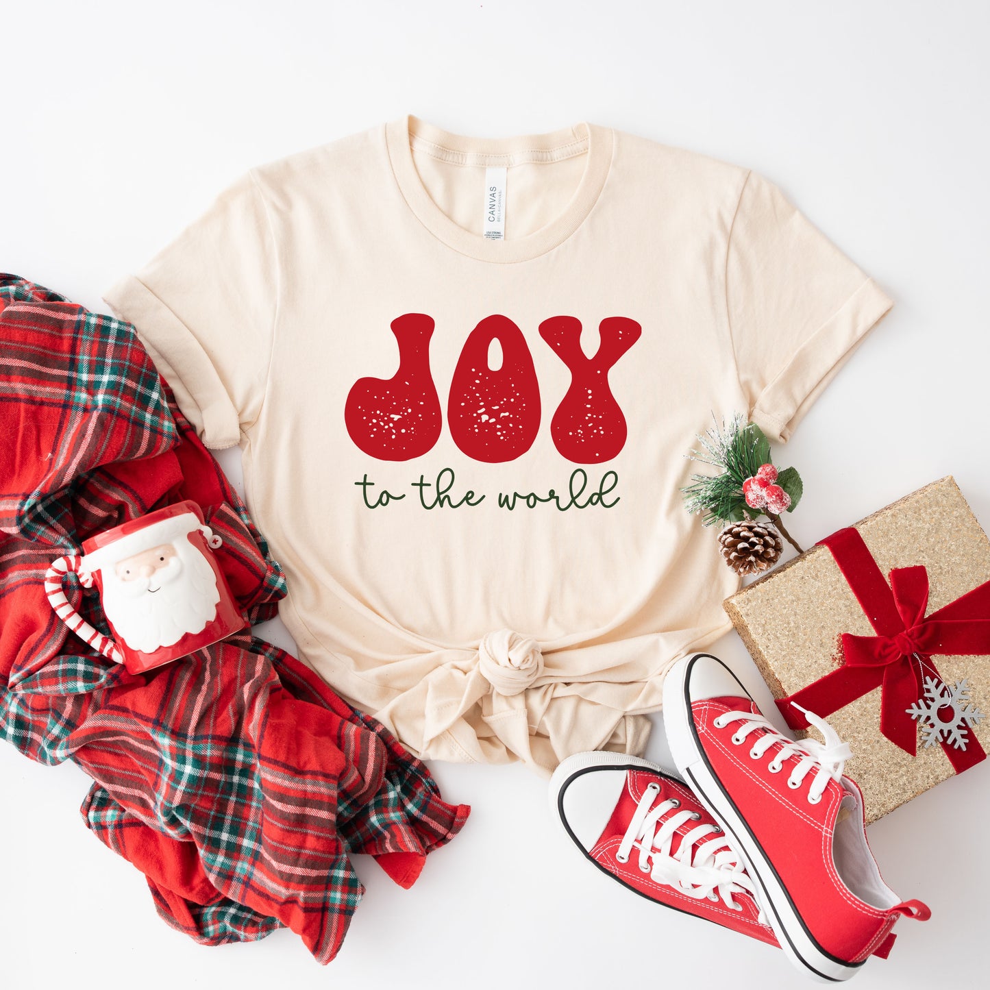 Joy To The World Cursive | Short Sleeve Crew Neck