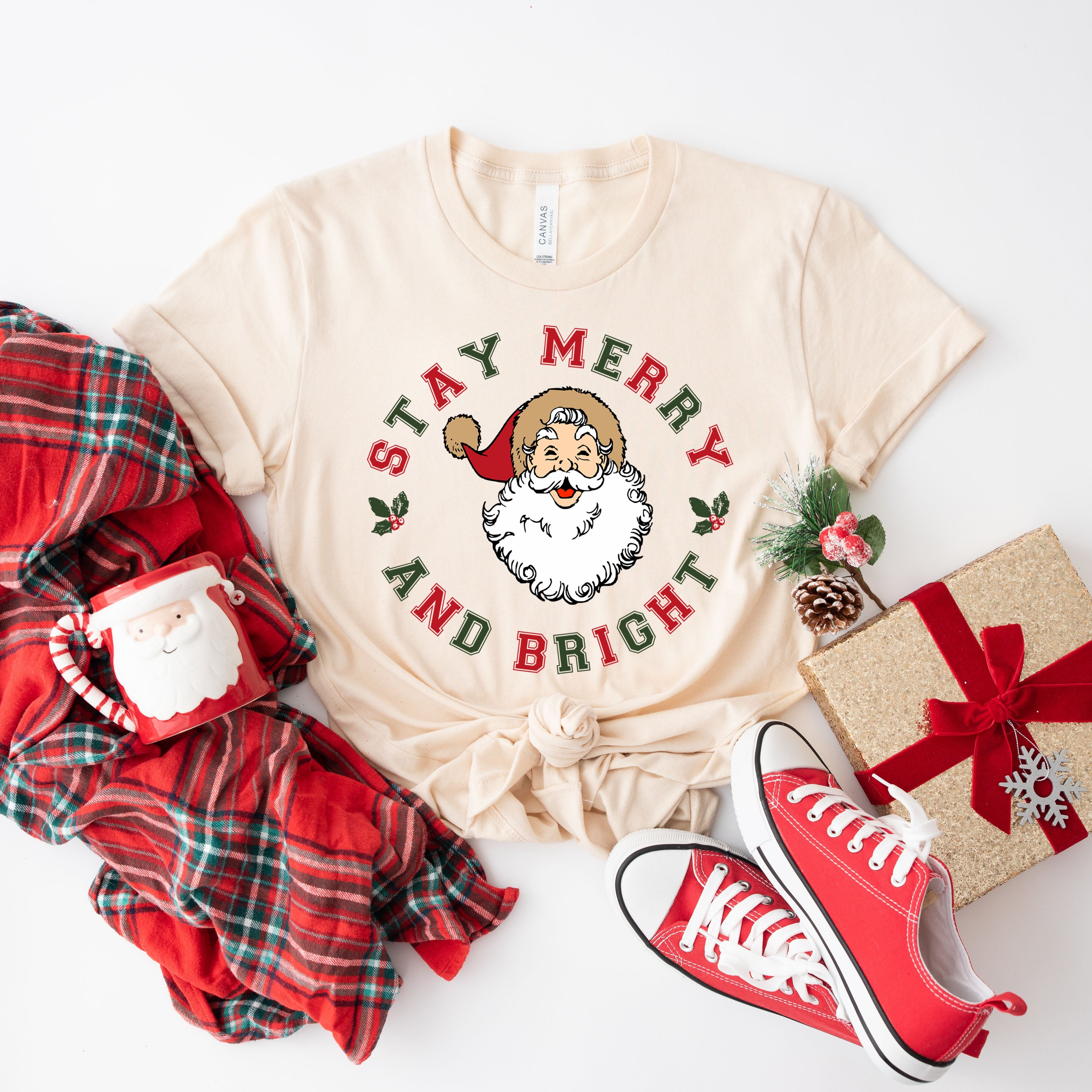 Stay Merry and Bright Circle | Short Sleeve Crew Neck