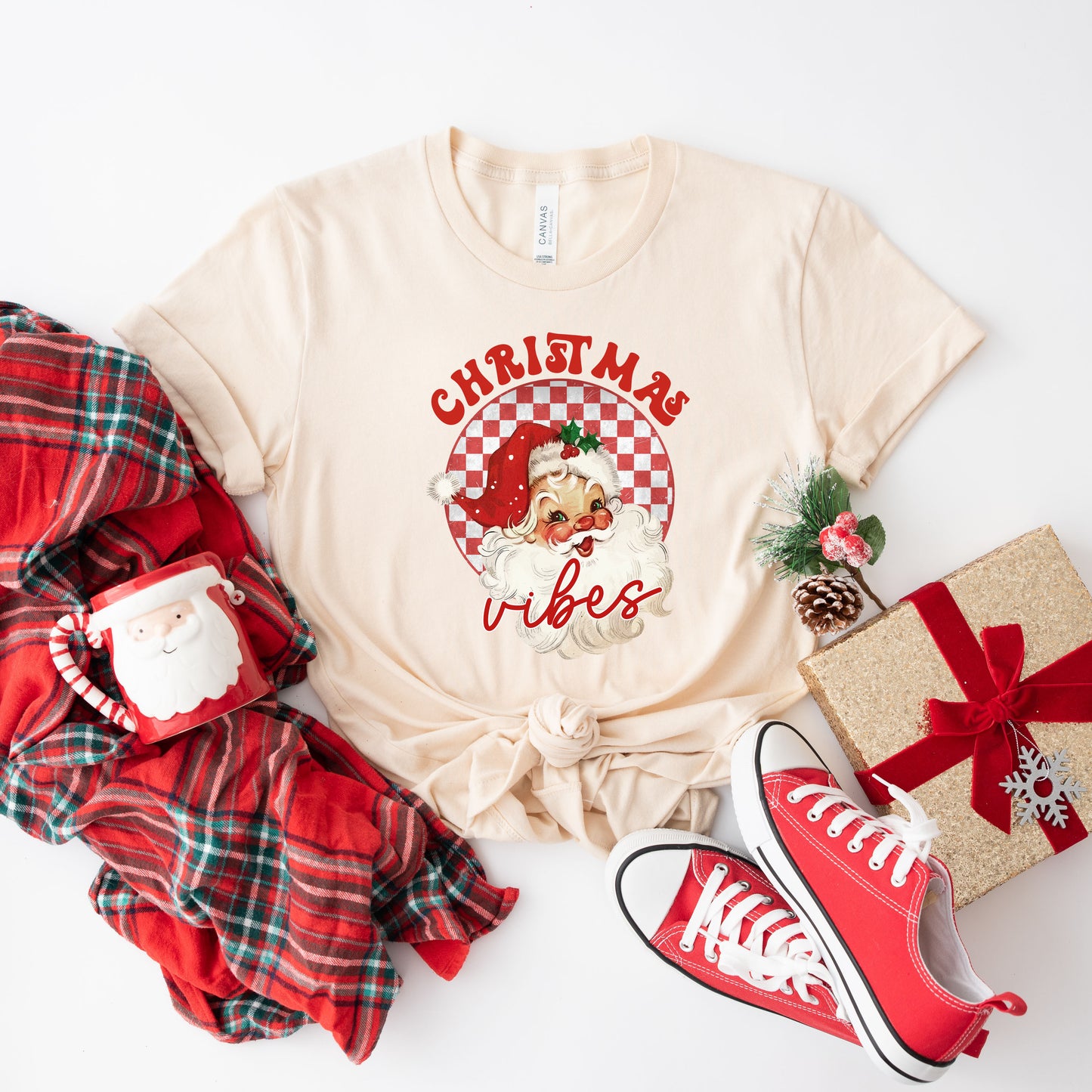 Christmas Vibes Santa Checkered | Short Sleeve Crew Neck