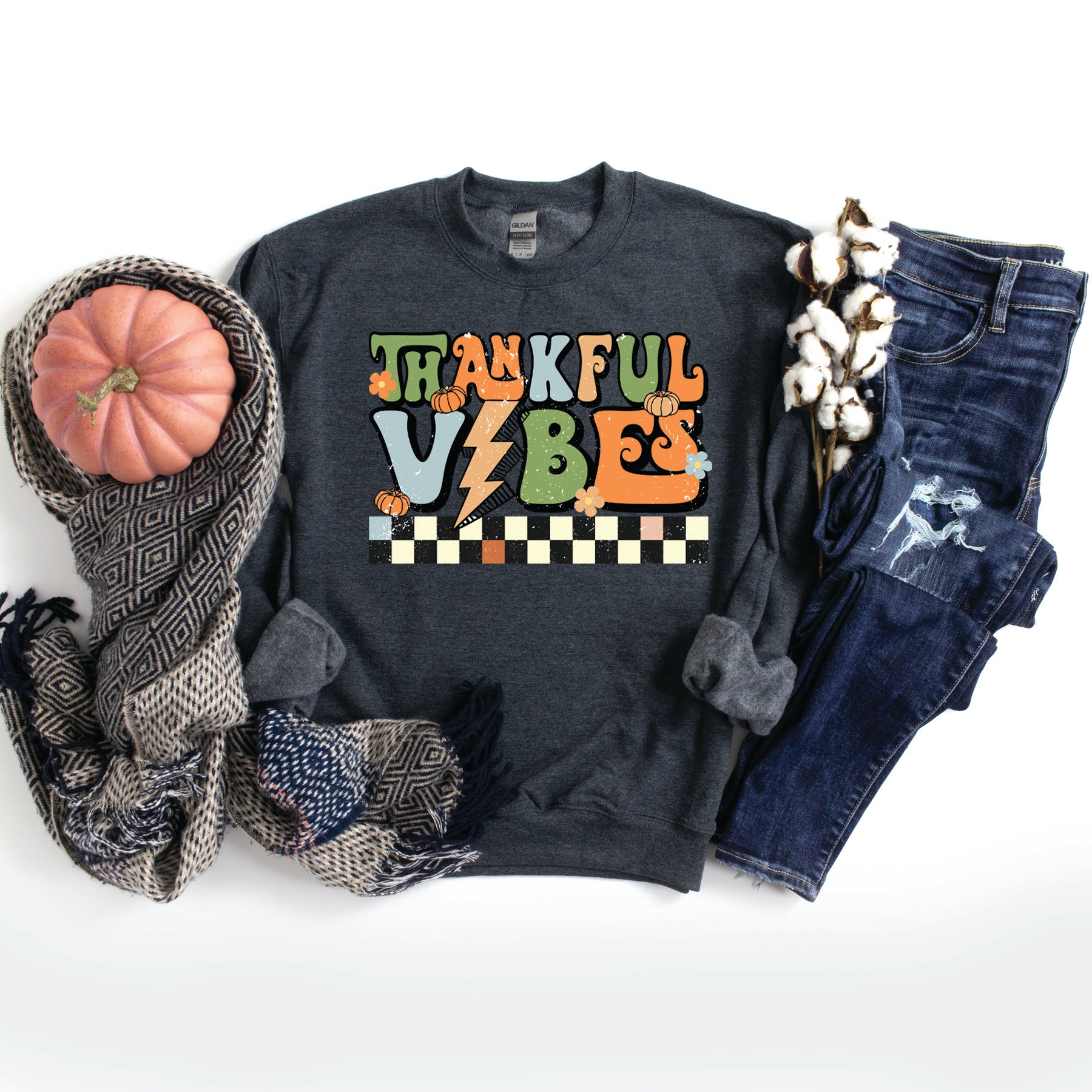 Thankful Vibes Checkered | Sweatshirt