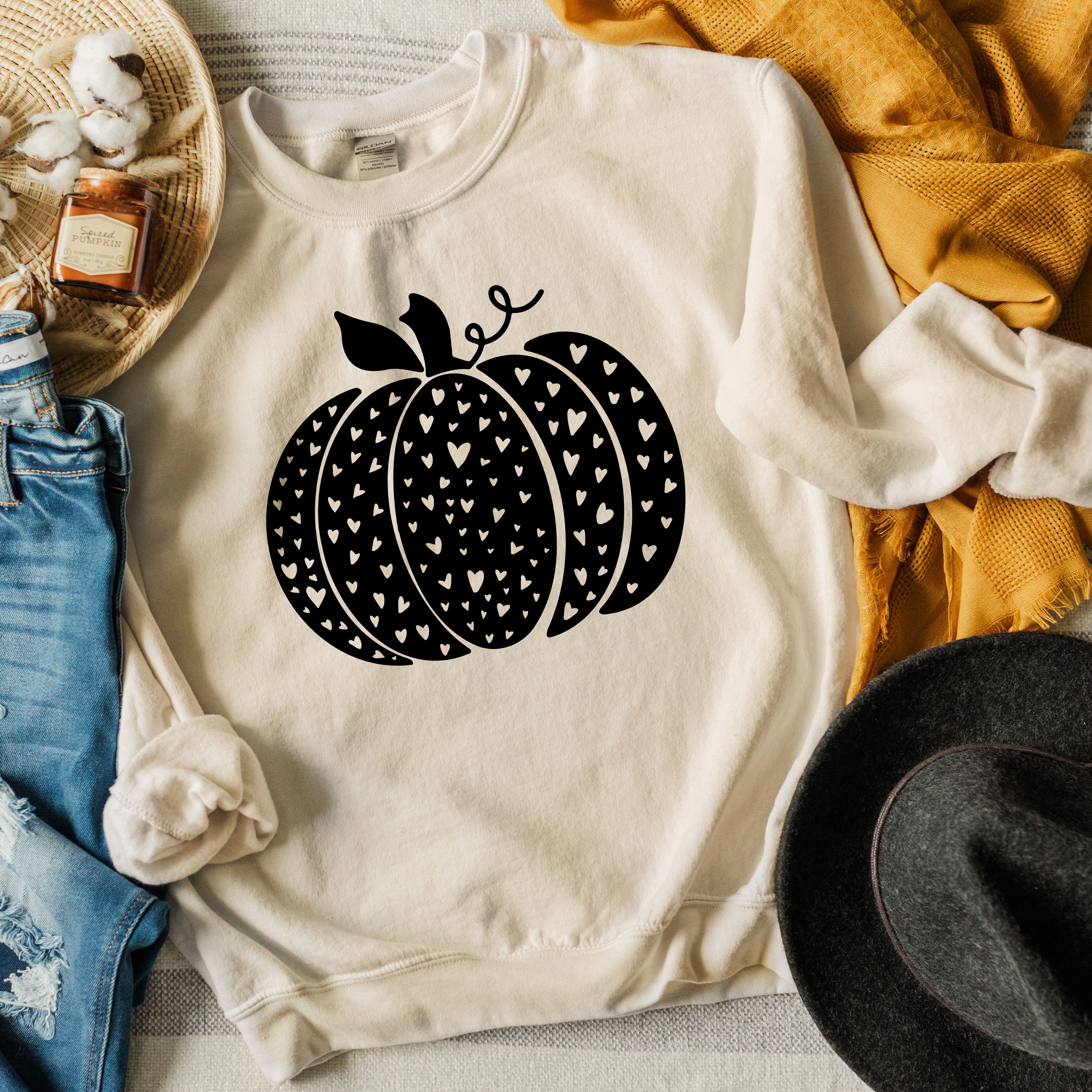Heart Pumpkin | Sweatshirt