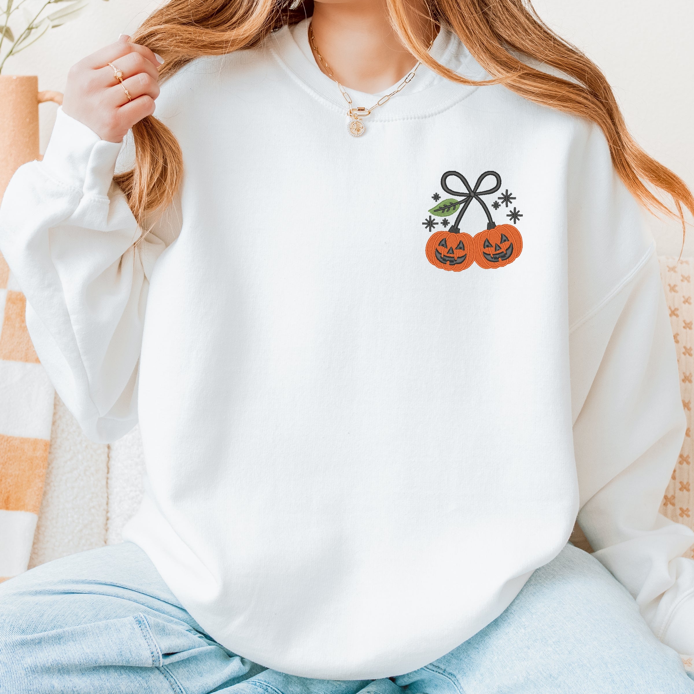 Embroidered Pumpkin Bow - Women's Sweatshirt