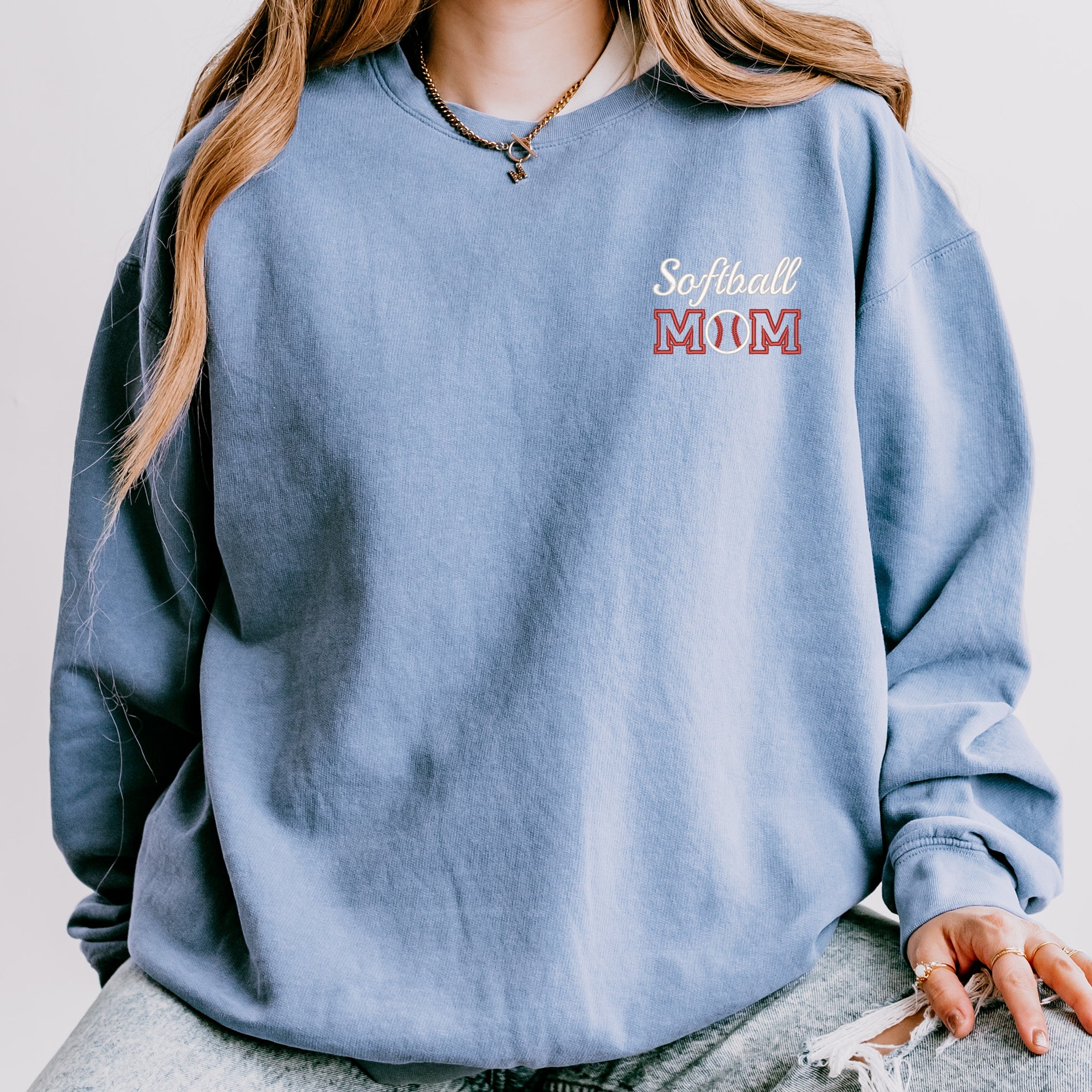 Embroidered Softball Mom - Women's Lightweight Garment Dyed Sweatshirt