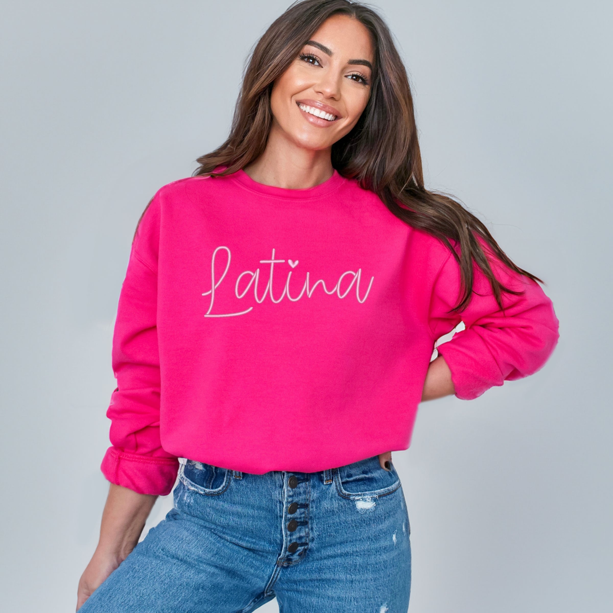 Embroidered Latina Cursive - Women's Graphic Sweatshirt