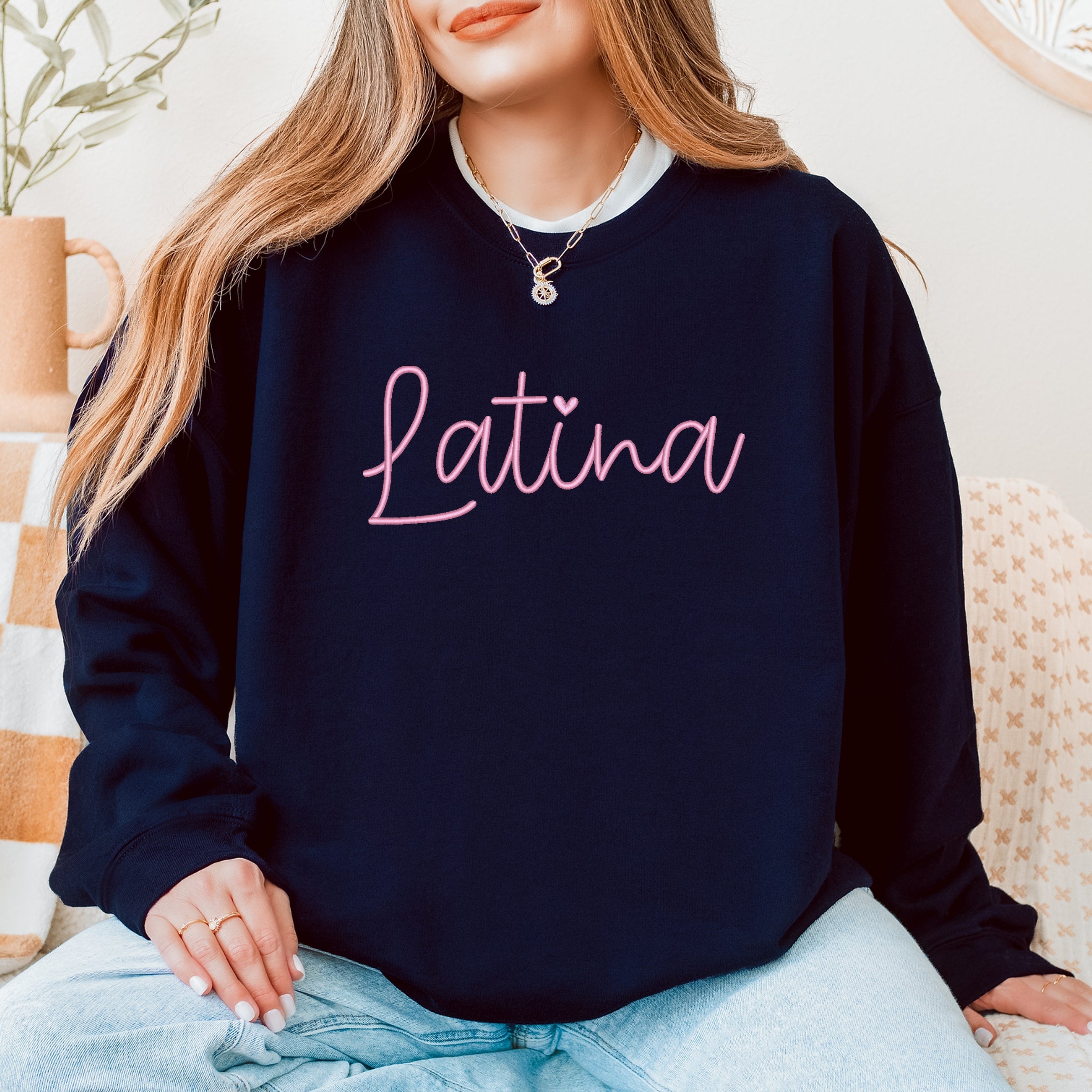Embroidered Latina Cursive - Women's Graphic Sweatshirt