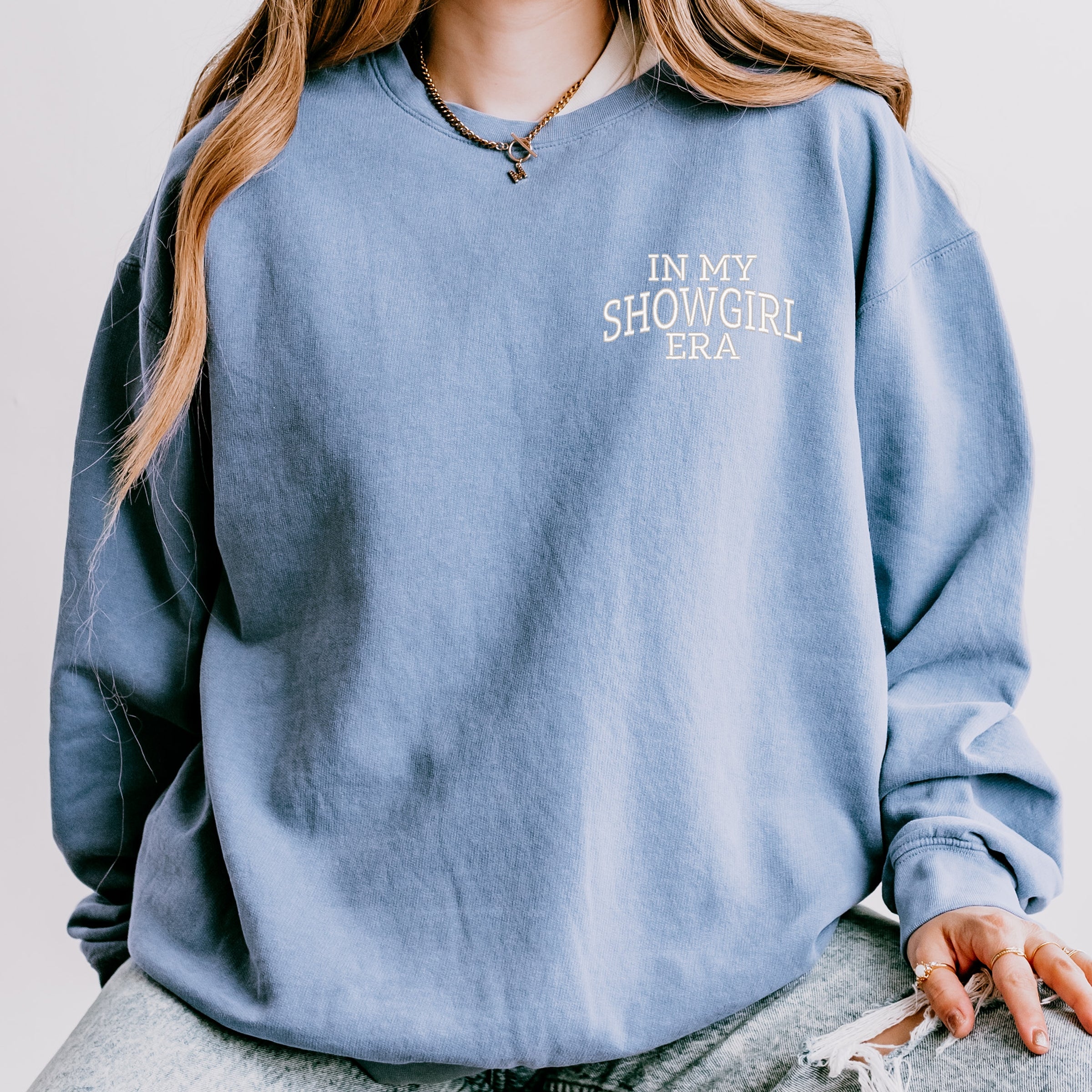 Embroidered In My Showgirl Era - Women's Lightweight Garment Dyed Sweatshirt