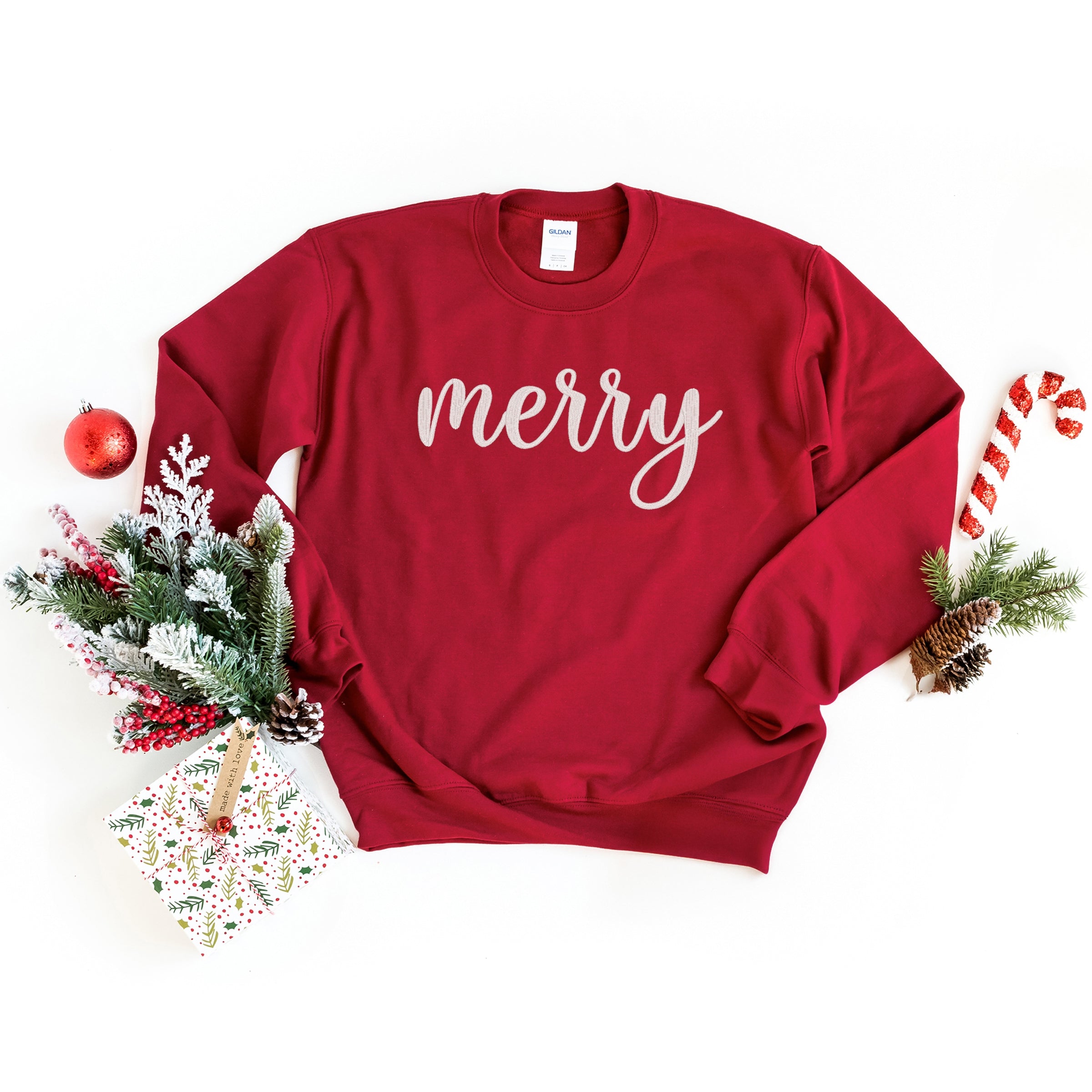 EMB841W_F-SWT Cardinal