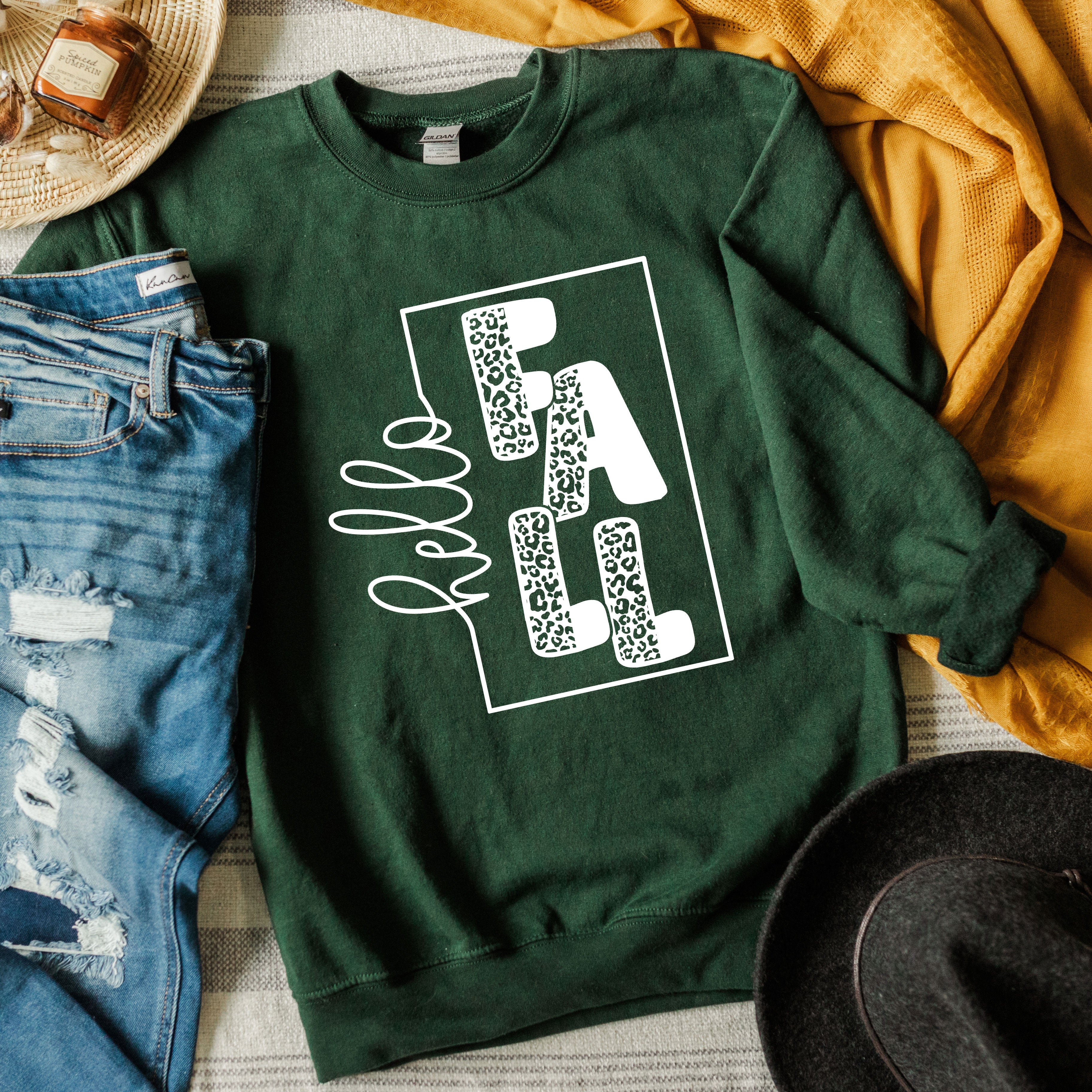 Hello Fall Square | Sweatshirt
