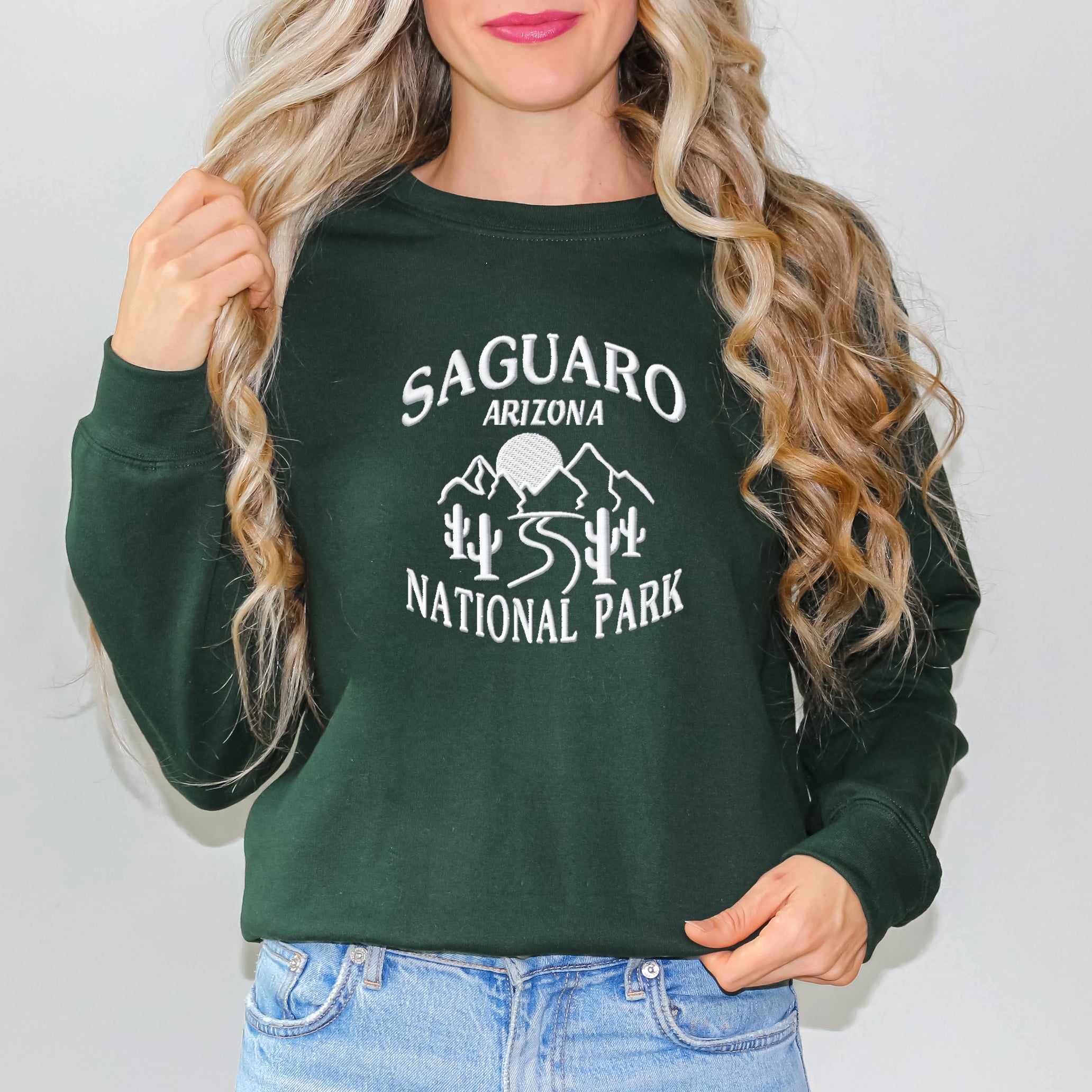 Embroidered Saguaro Arizona | Sweatshirt