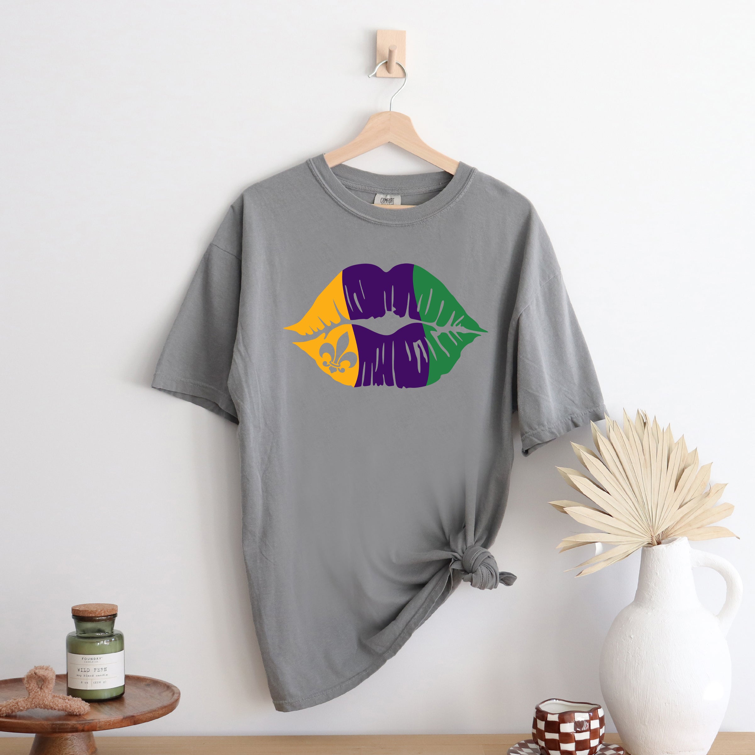 Mardi Gras Lips | Garment Dyed Tee