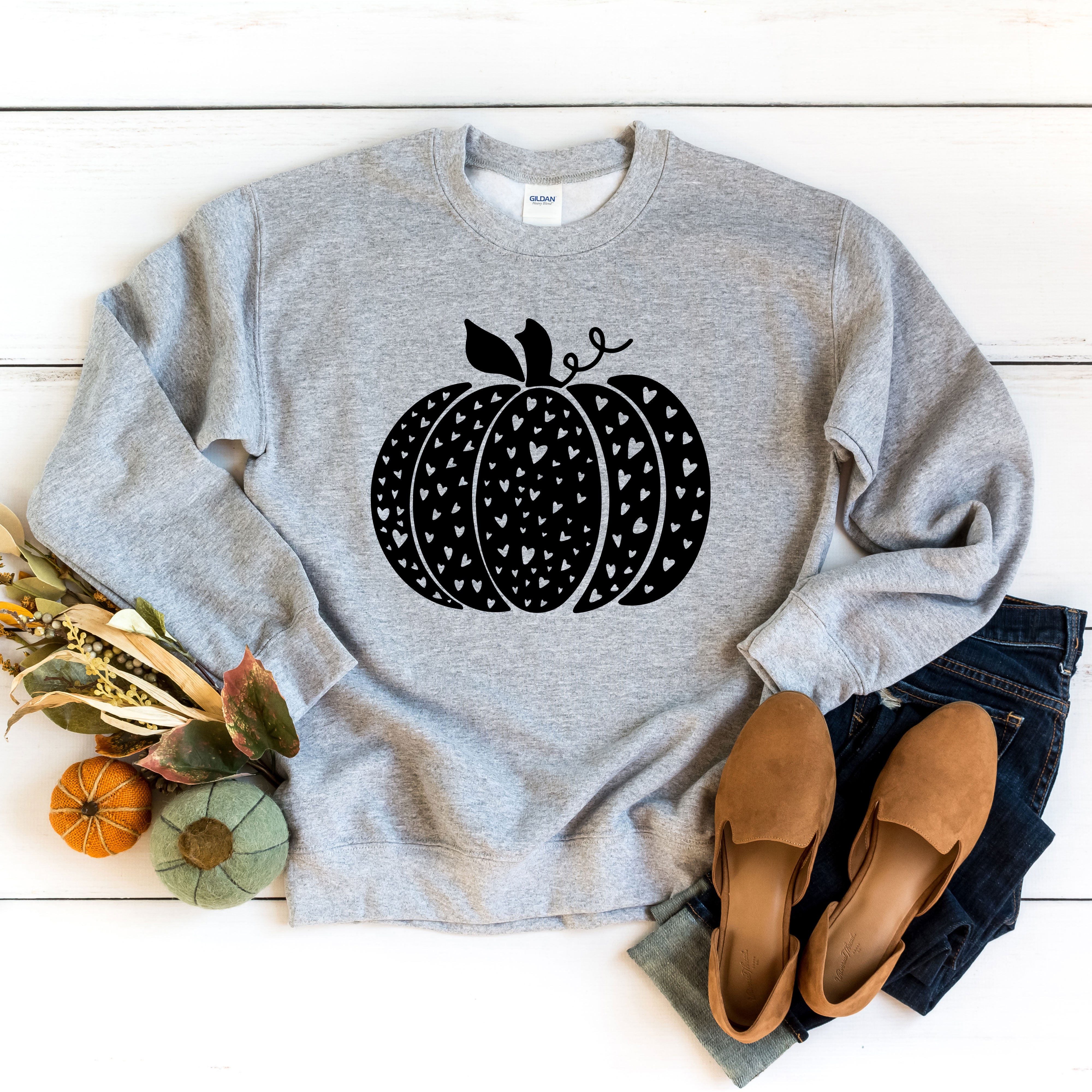 Heart Pumpkin | Sweatshirt