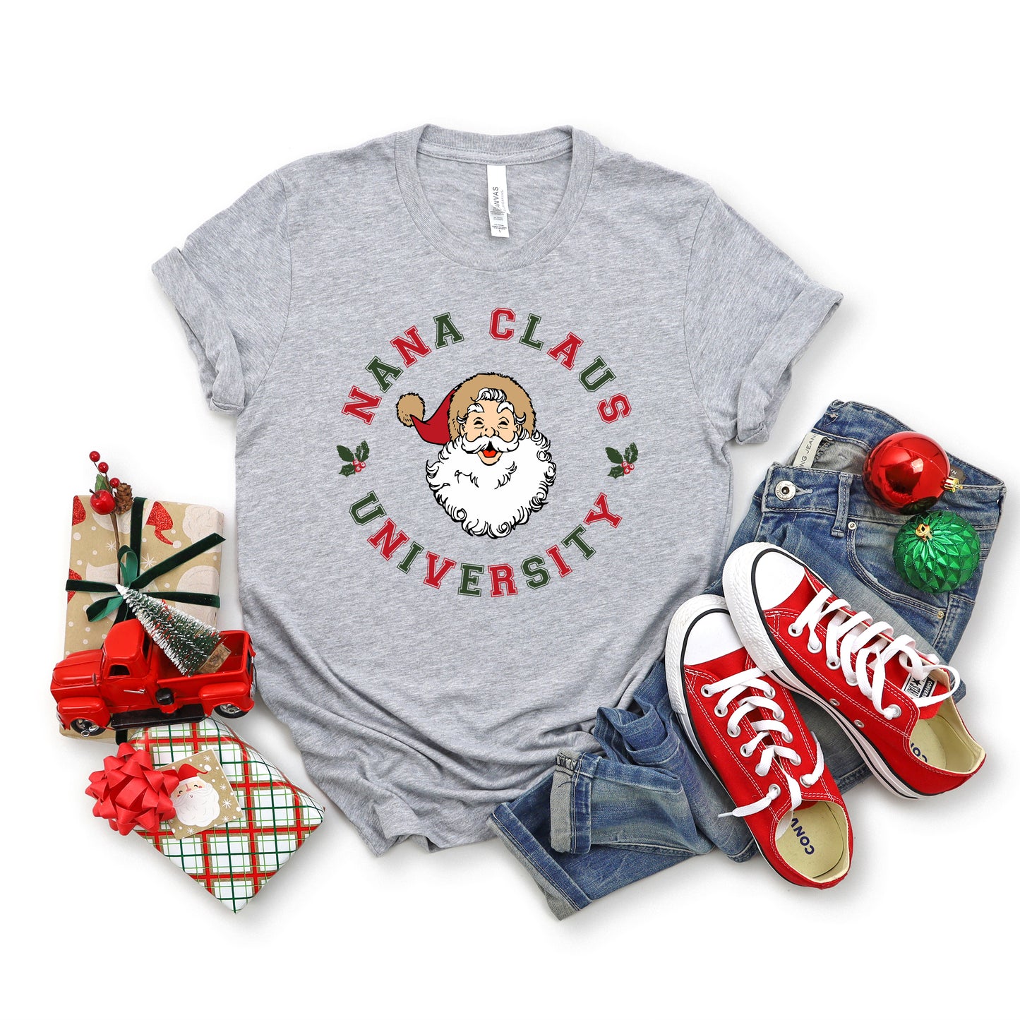 Nana Claus Circle | Short Sleeve Crew Neck