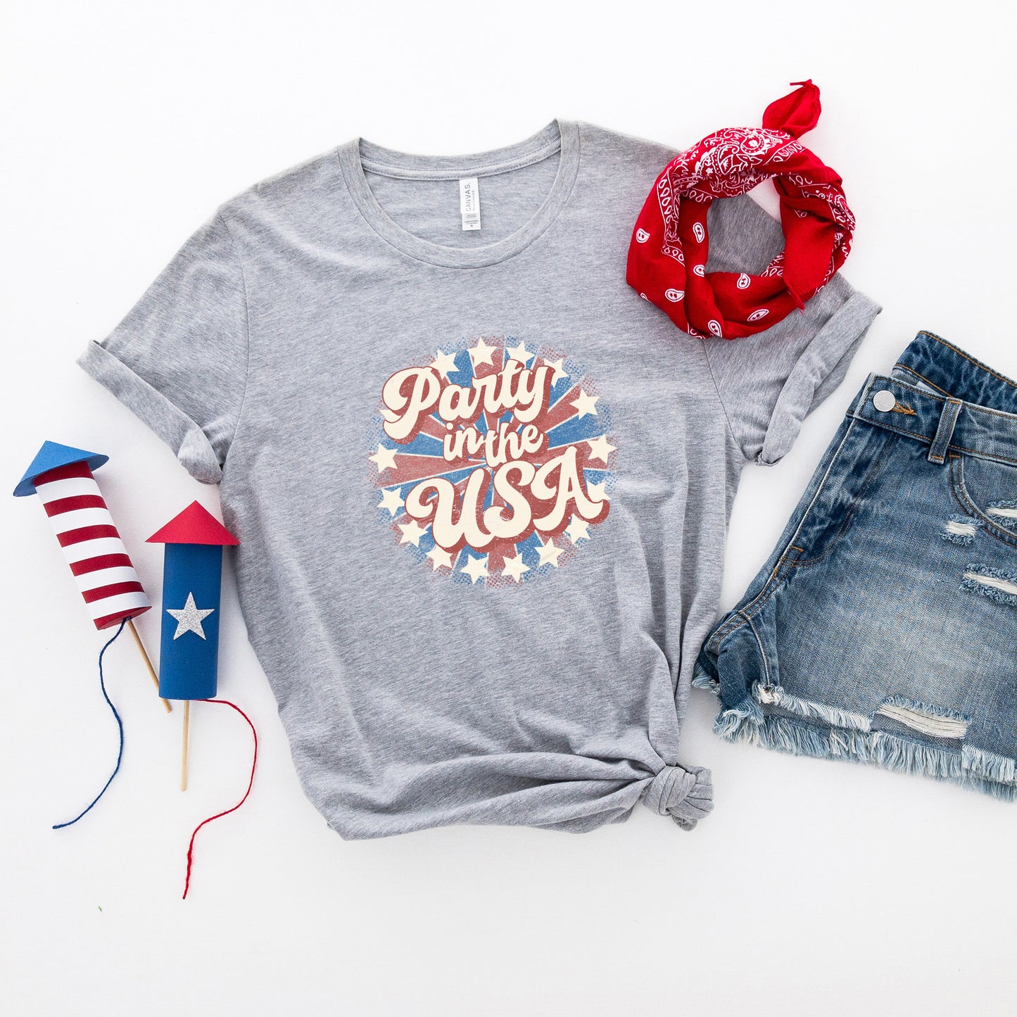 Party In The USA Circle | Short Sleeve Graphic Tee