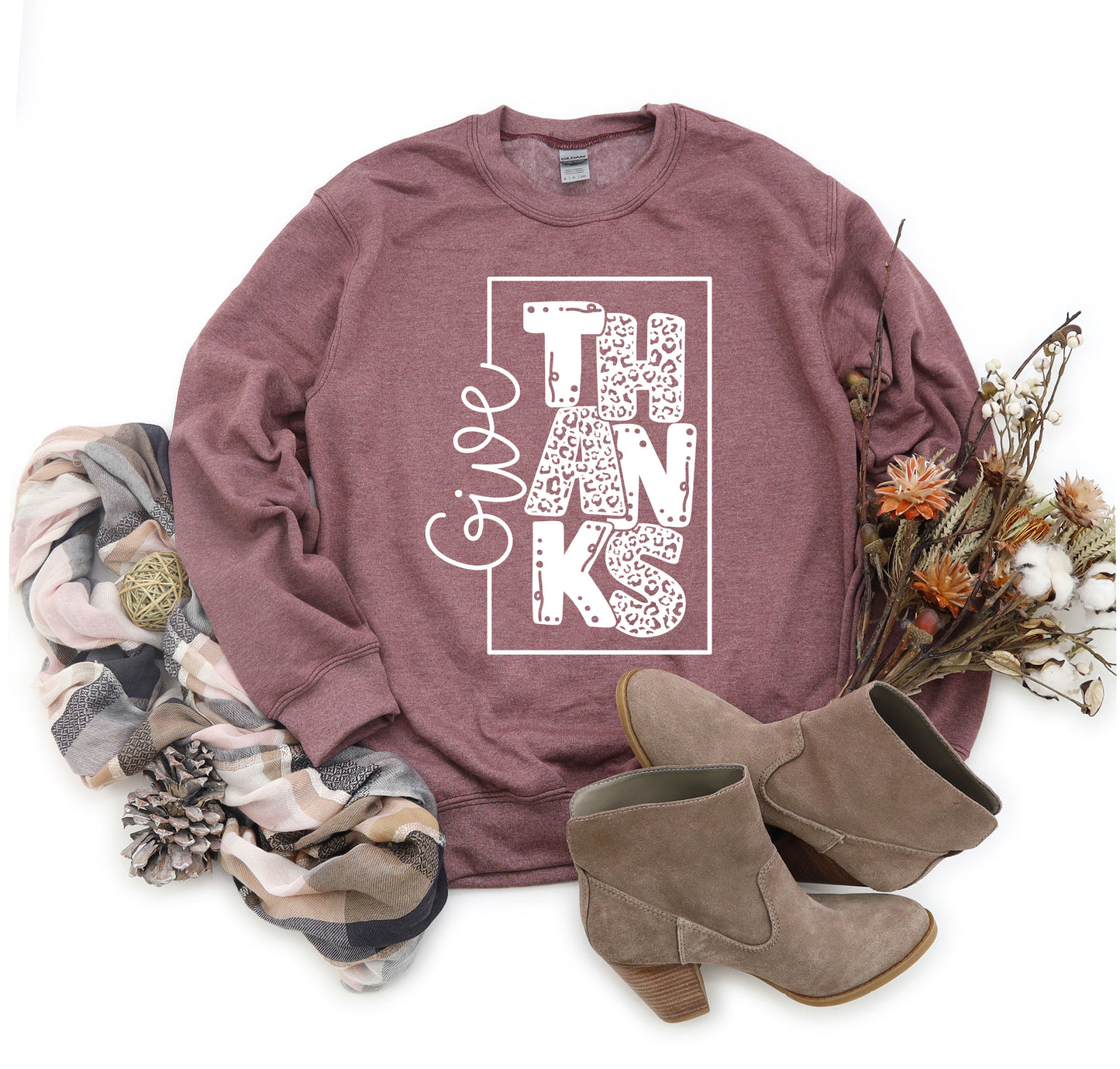 Give Thanks Square | Sweatshirt
