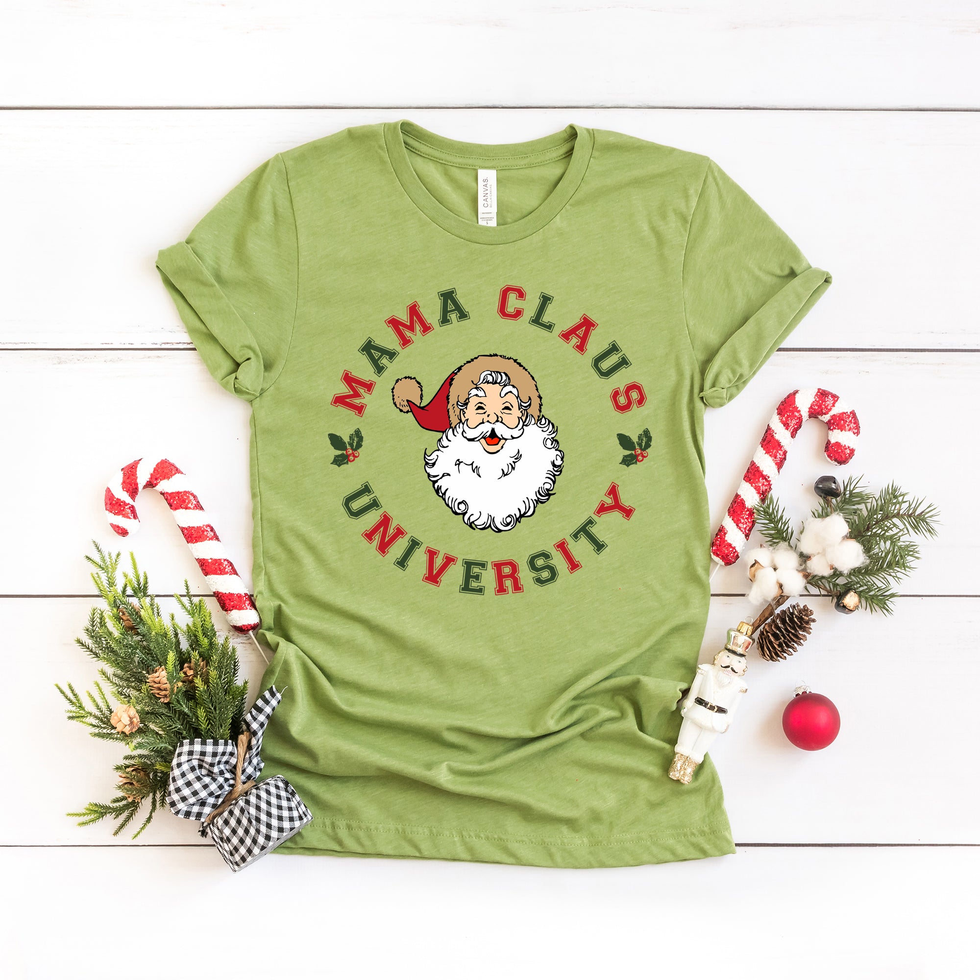 Mama Claus Circle | Short Sleeve Crew Neck
