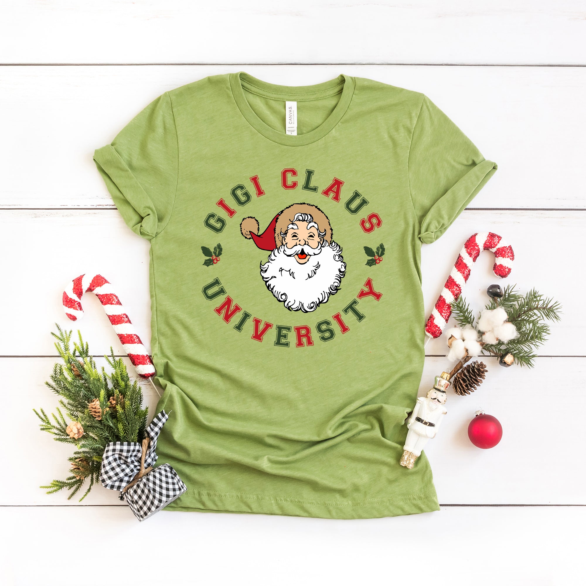 Gigi Claus University | Short Sleeve Crew Neck