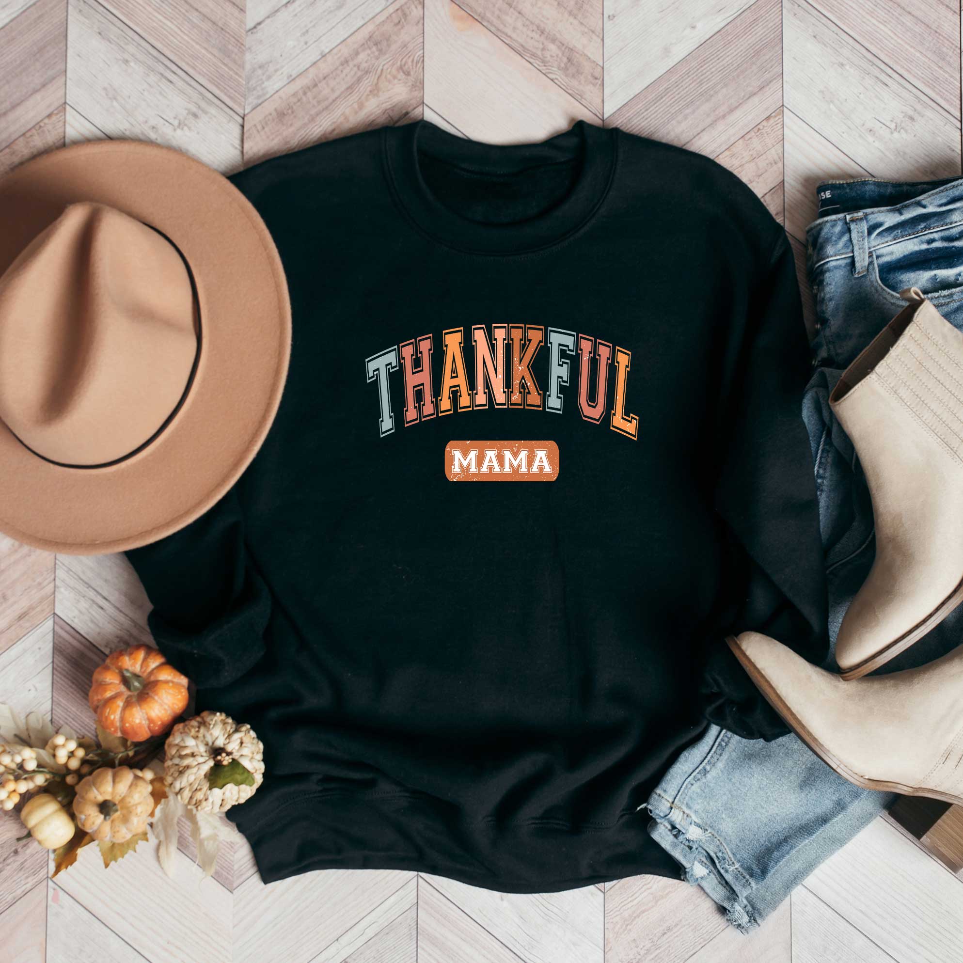 Varsity Thankful Mama | Sweatshirt
