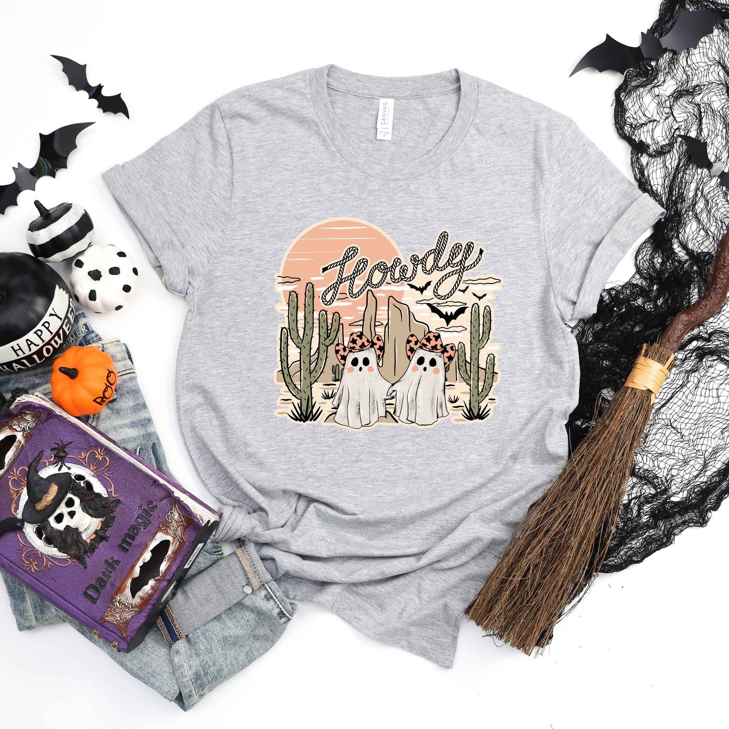 Howdy Ghosties | Short Sleeve Crew Neck