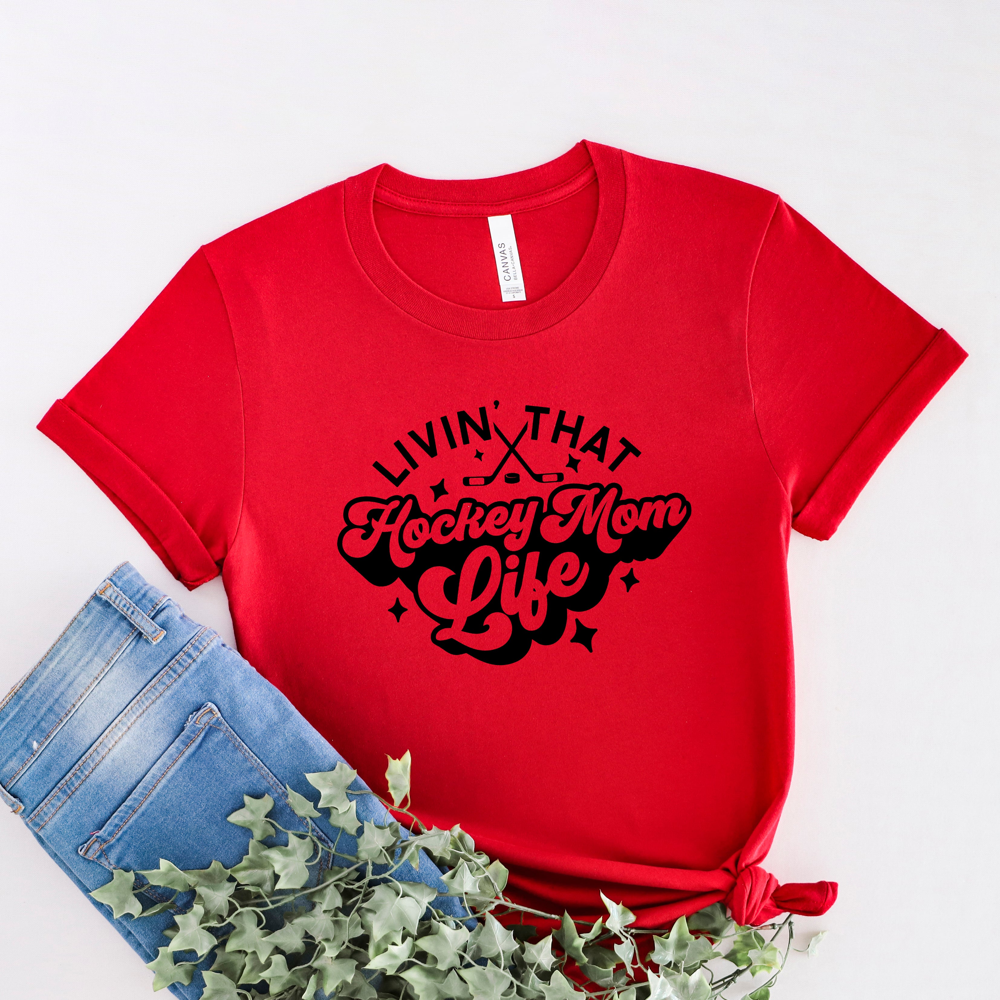 Livin' That Hockey Mom Life | Short Sleeve Graphic Tee