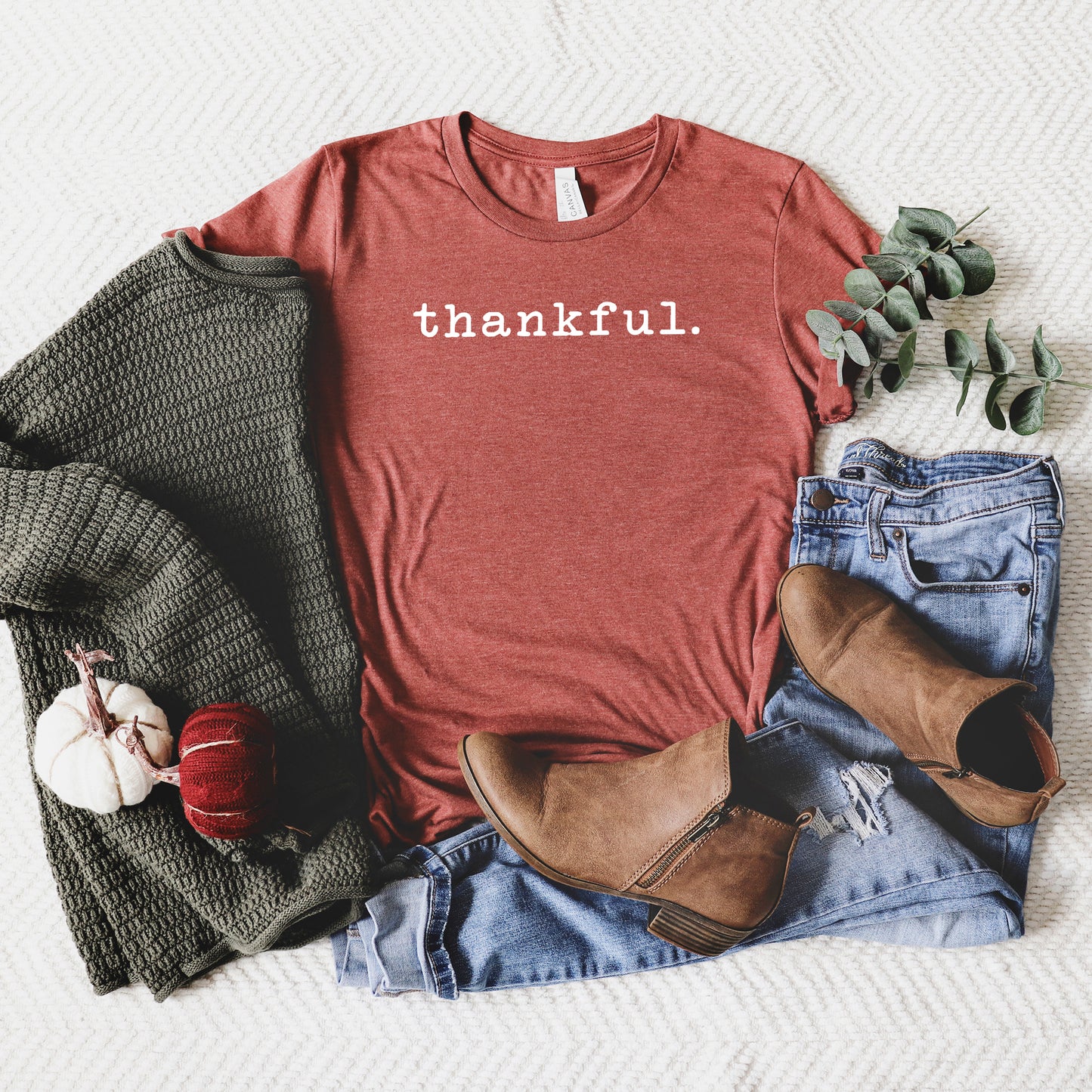 Thankful - Typewriter | Short Sleeve Graphic Tee