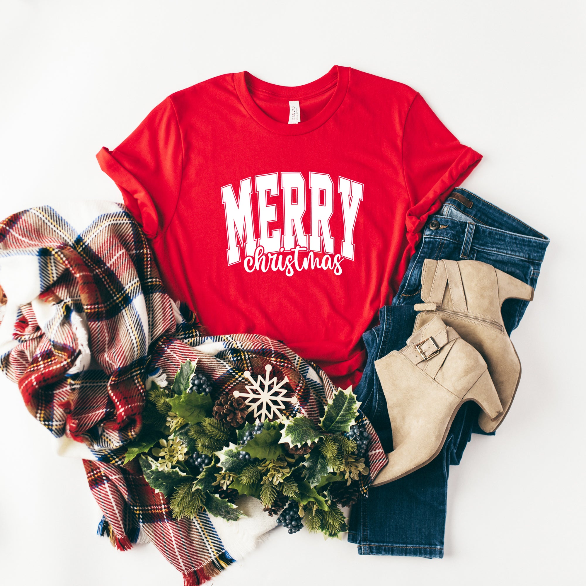 Merry Christmas Cursive Bold | Short Sleeve Crewneck