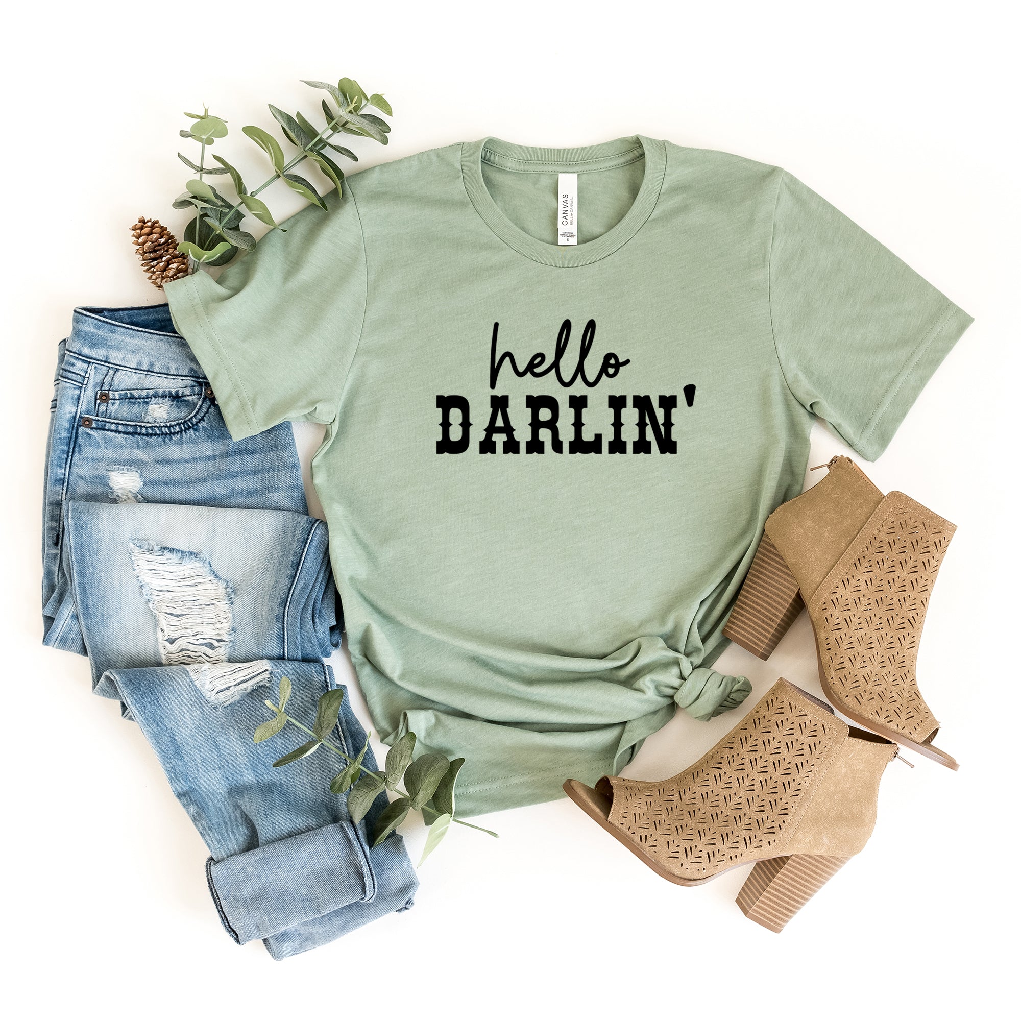 Hello Darlin' | Short Sleeve Graphic Tee