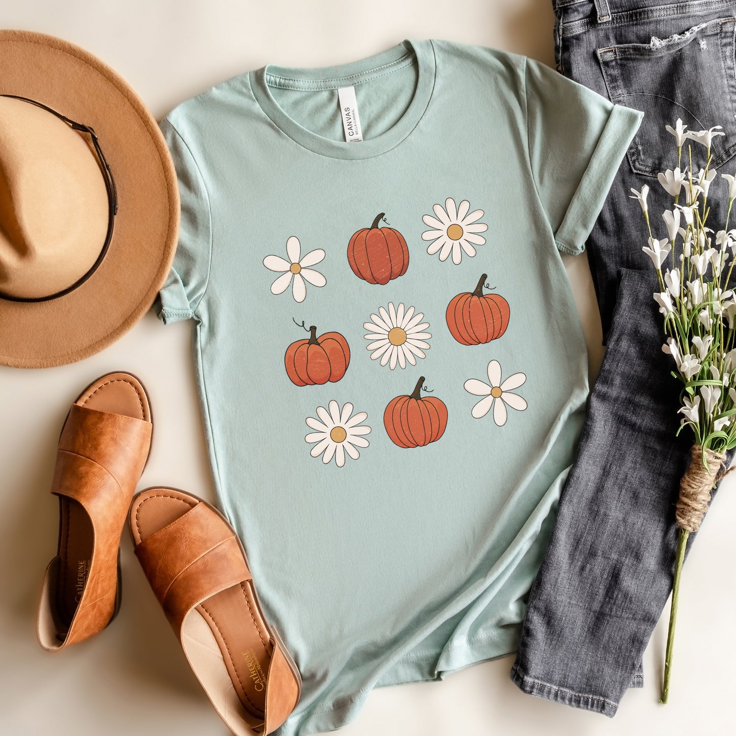 Pumpkin Daisy Checkered | Short Sleeve Crewneck