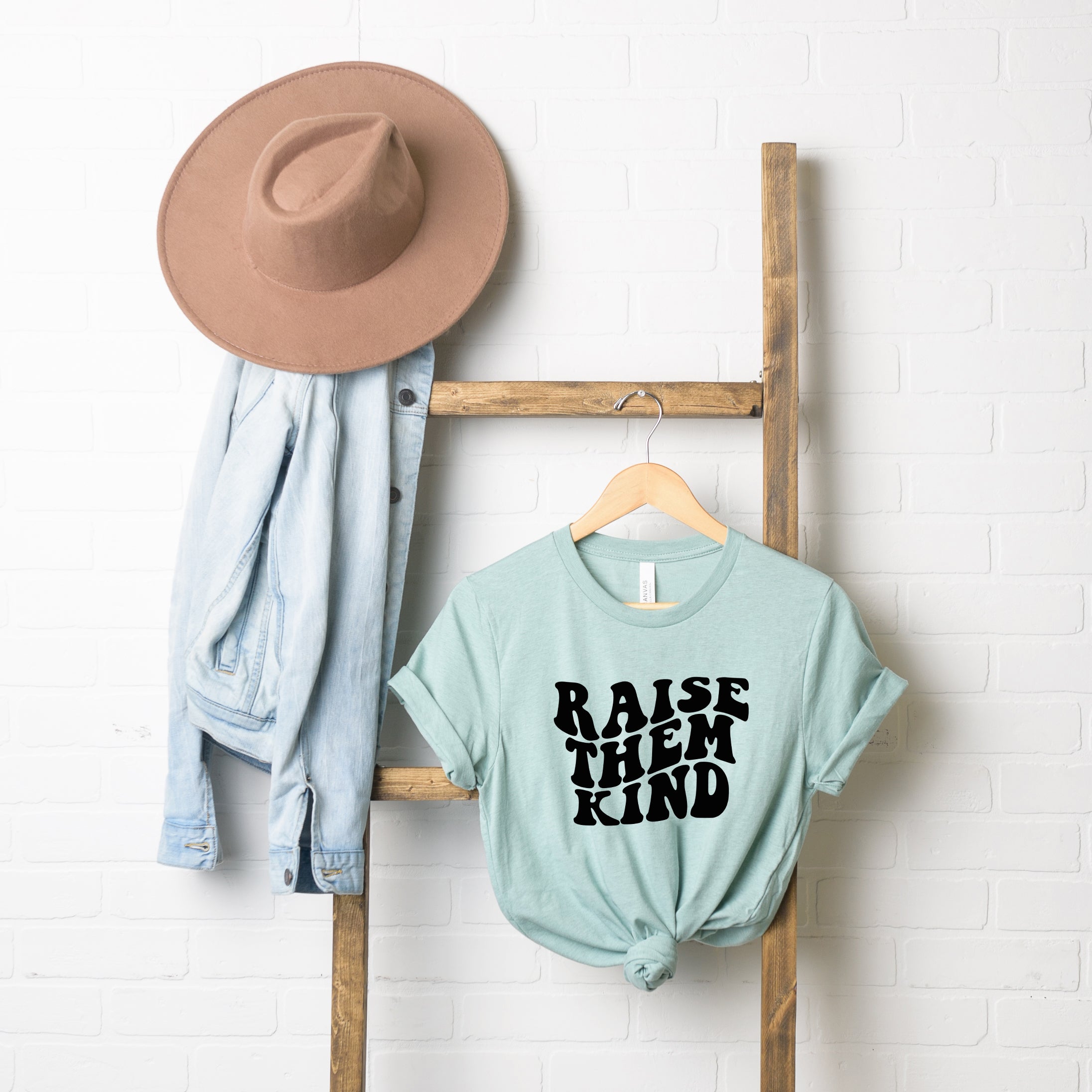 Raise Them Kind Wavy | Short Sleeve Graphic Tee