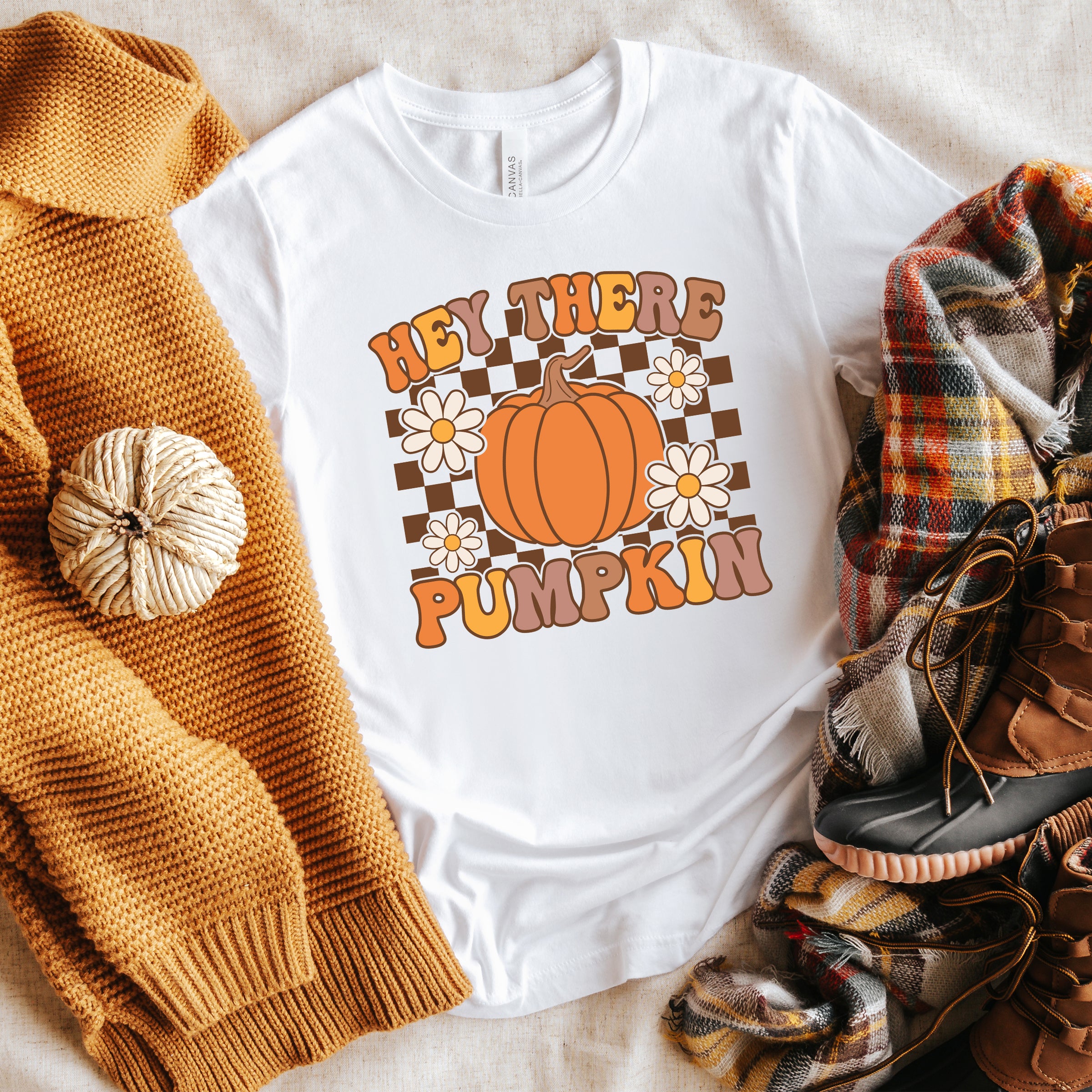 Hey There Pumpkin Flowers | Short Sleeve Crew Neck